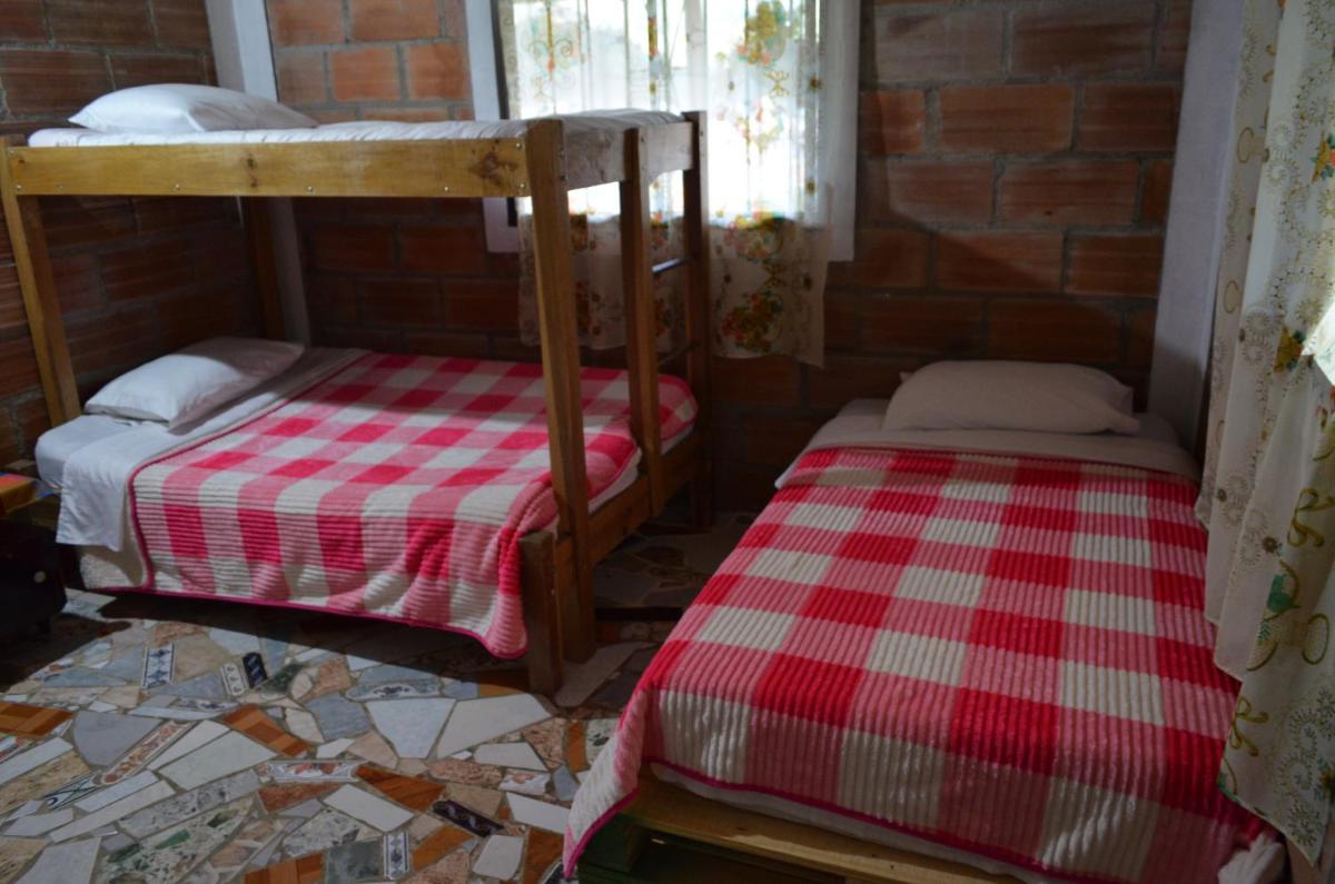 Akasha Encuentro Finca cerca a Medellín.