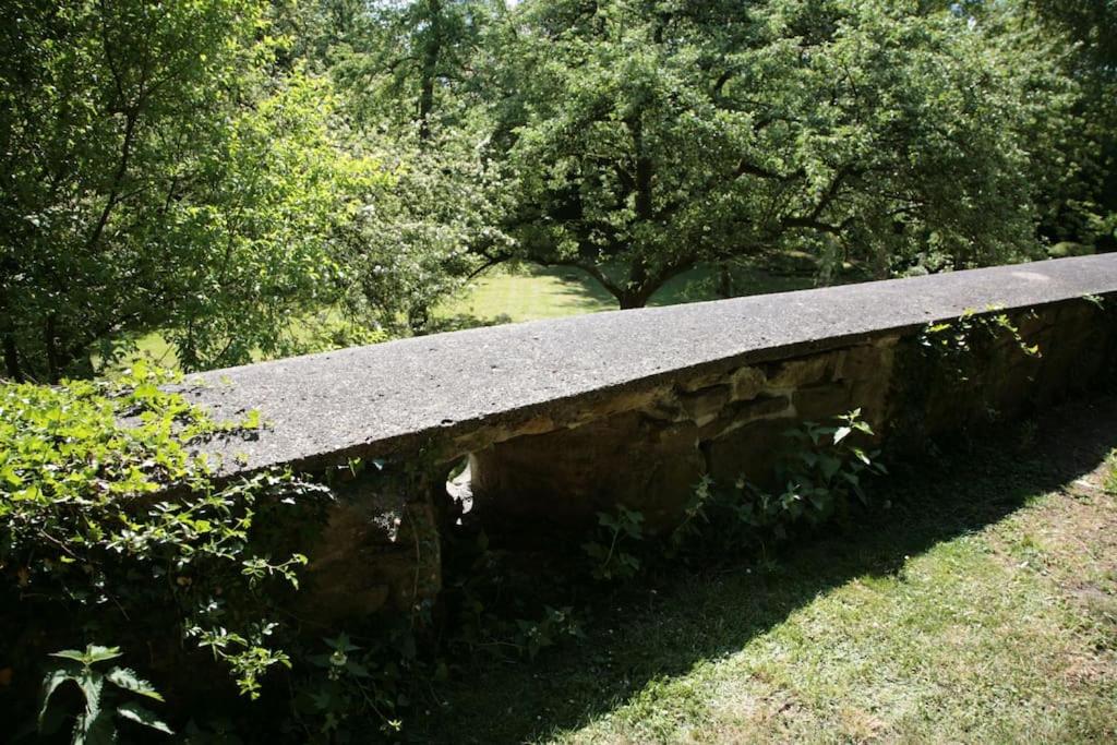Haus Keppelborg: ZI Ferdinand mit Rosengartenblick