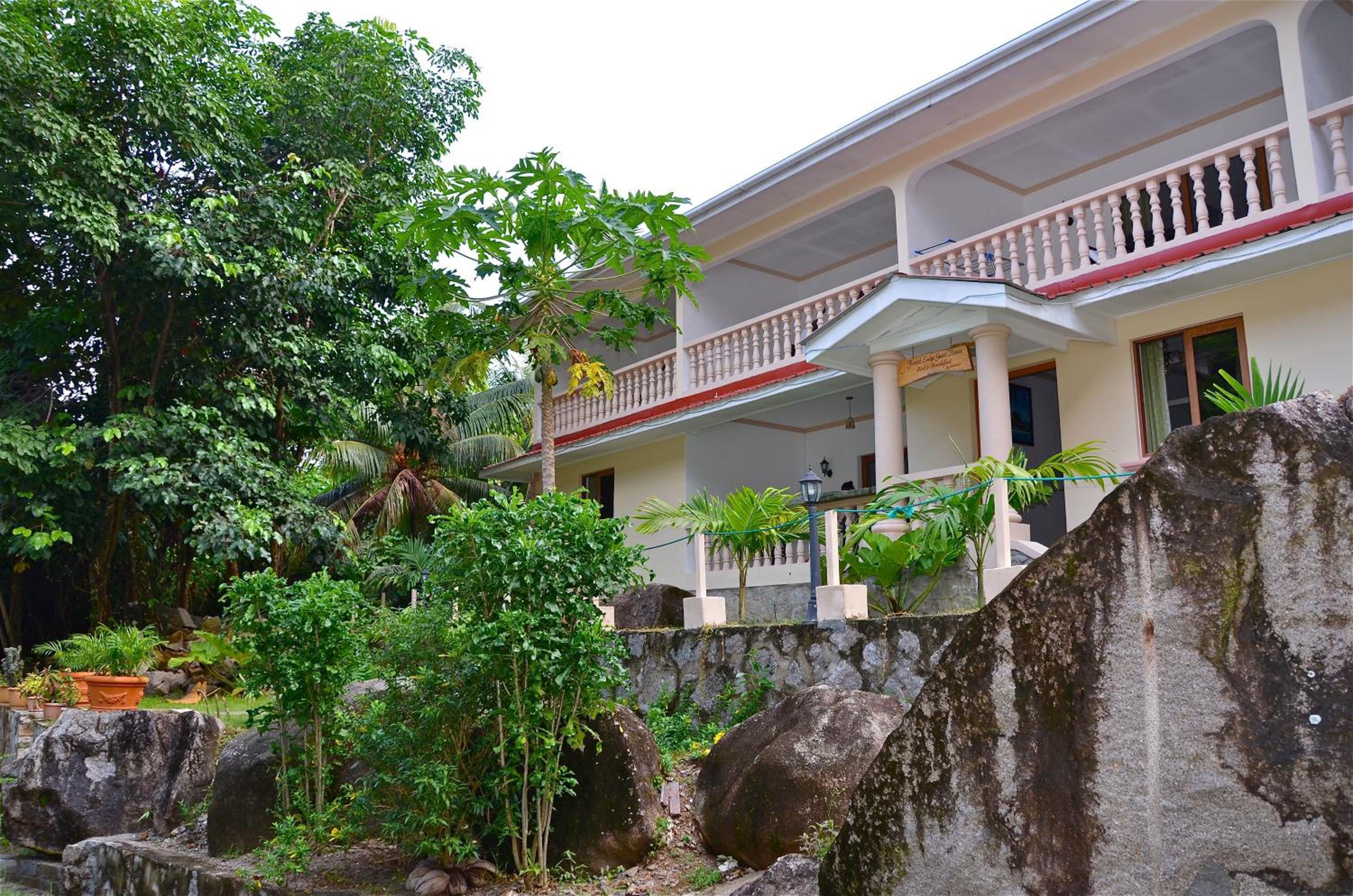 Forest Lodge
