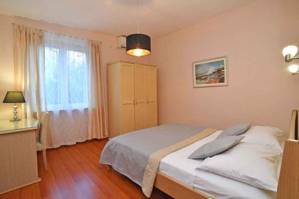 Apartment in Dubrovnik 43526