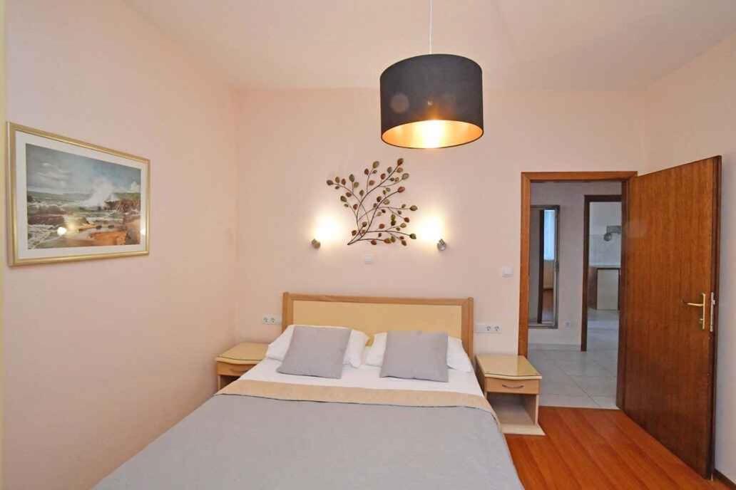 Apartment in Dubrovnik 43526