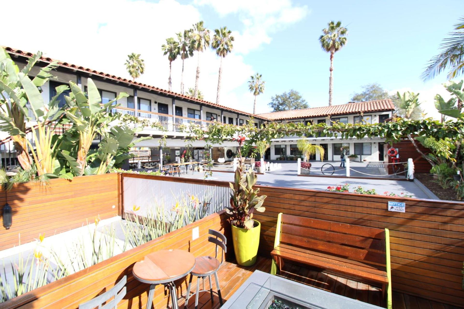 Hotel Haley Hotel - Image 1