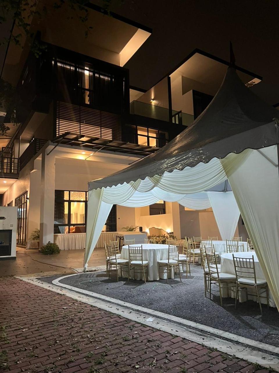 Mawar Villa By Malvacae Homestay Shah Alam photo 2