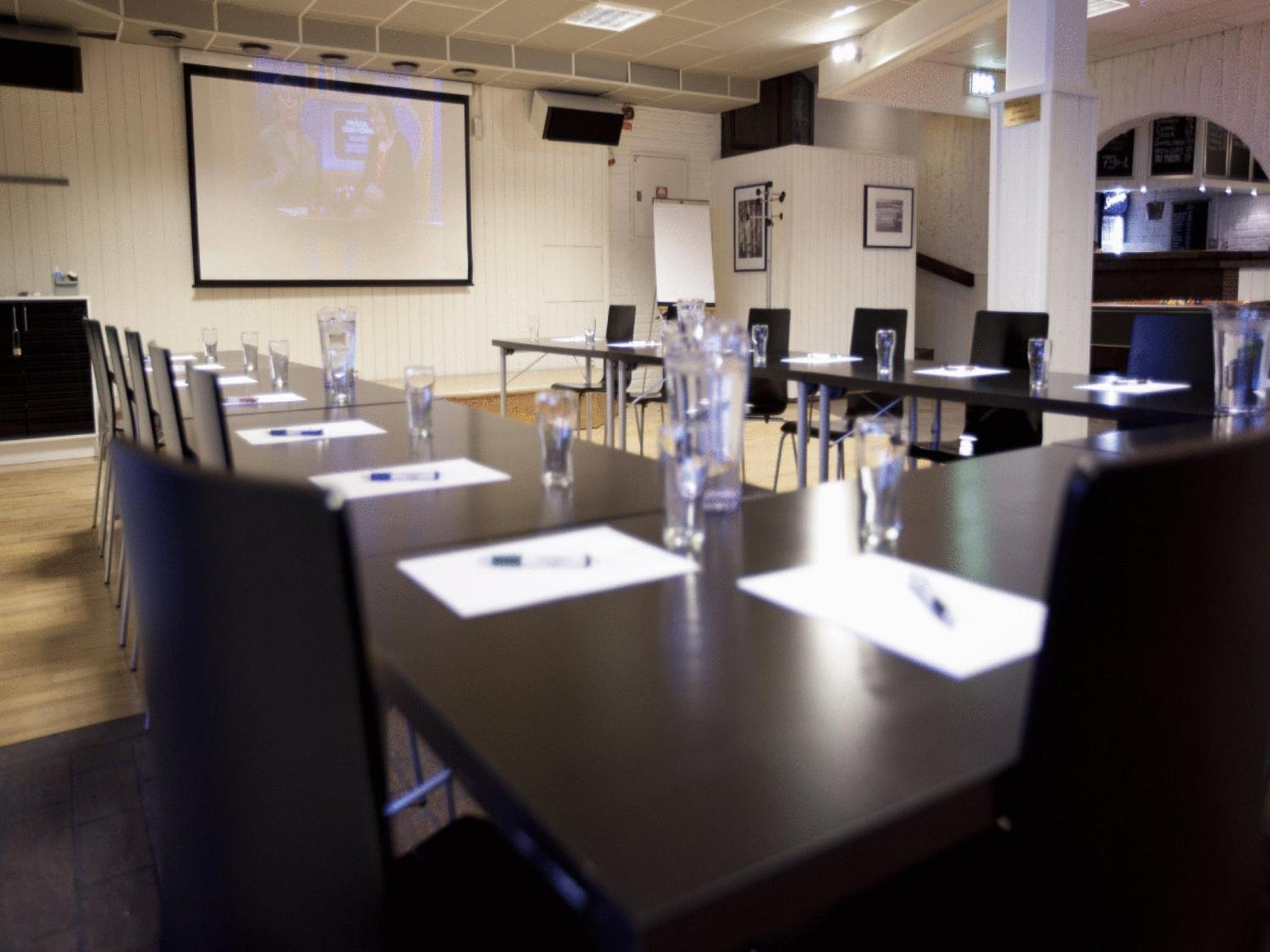 meeting & event spaces