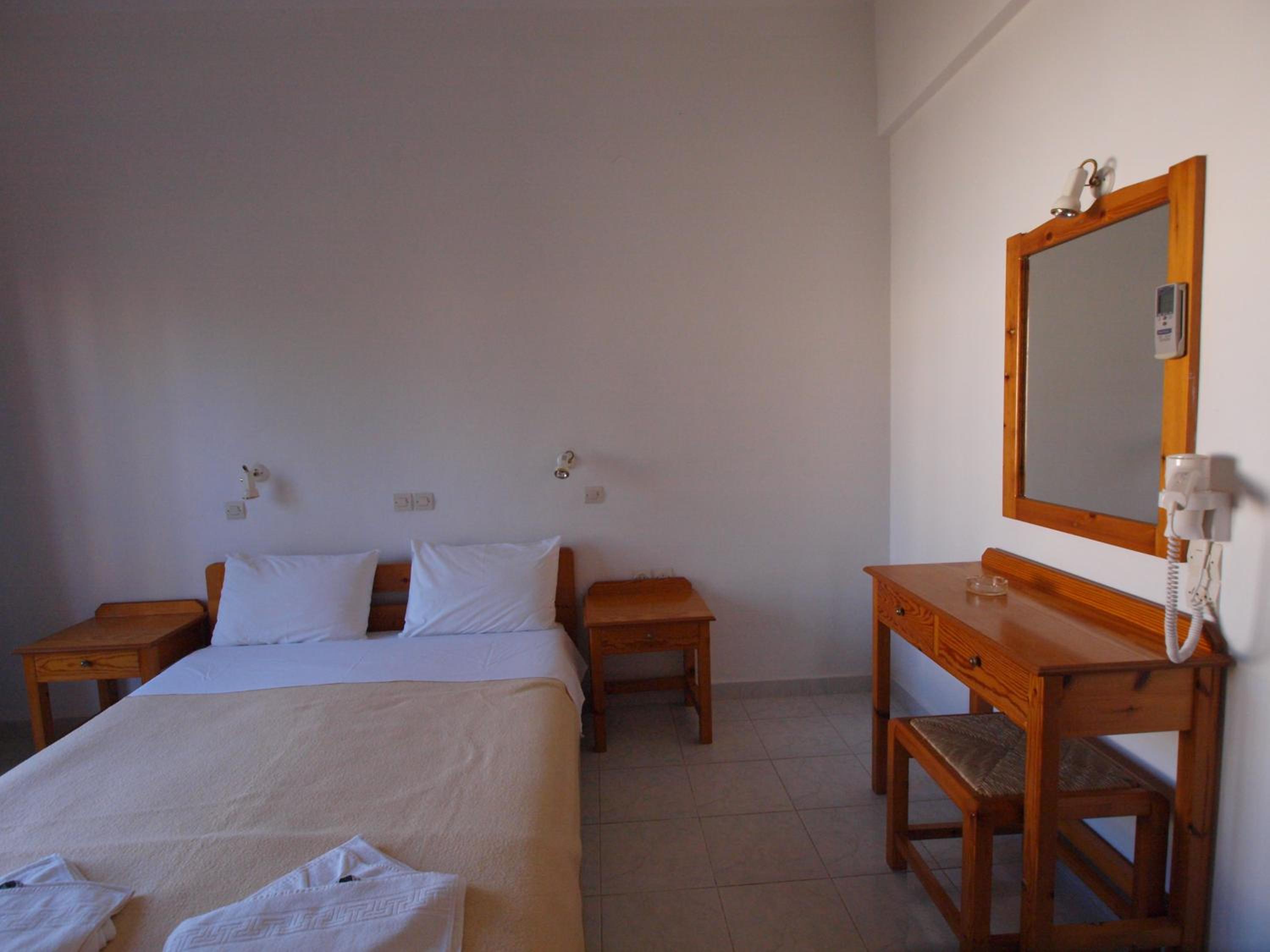 Irini Apartments photo 2