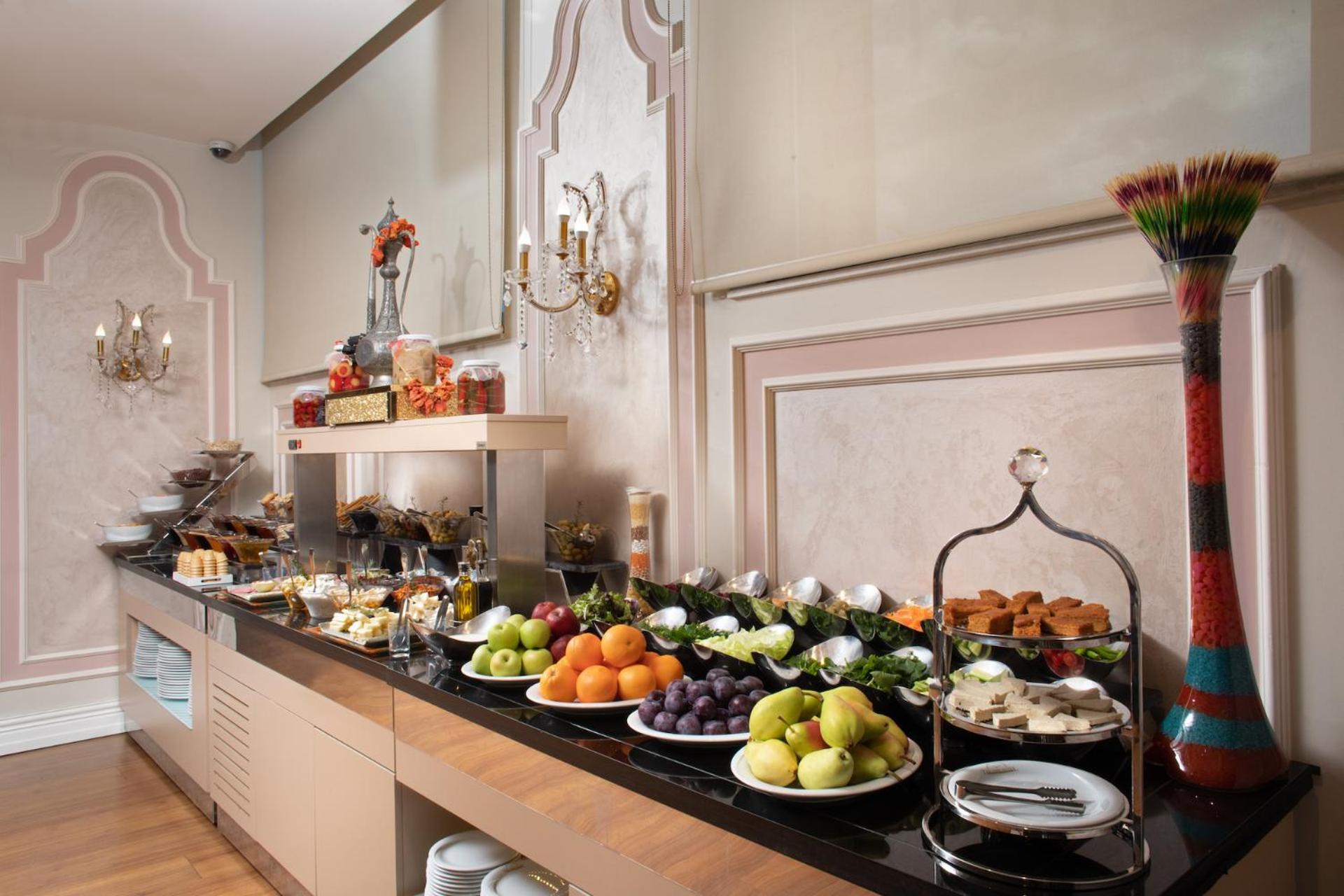 The Time Hotel Marina becomes The Time Otel Marina. - Image 21