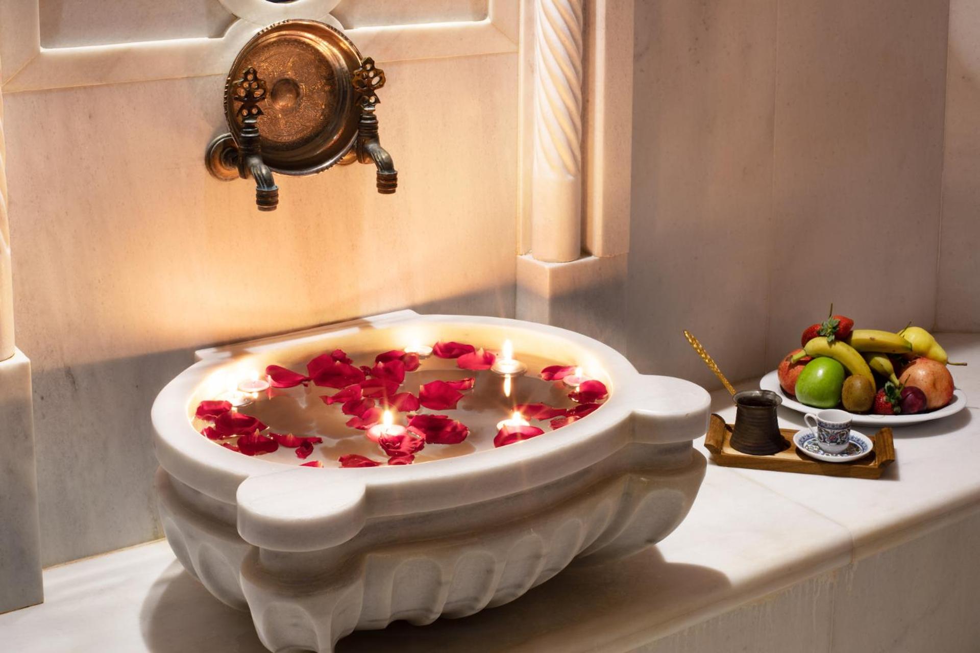 The Time Hotel Marina becomes The Time Otel Marina. - Image 52