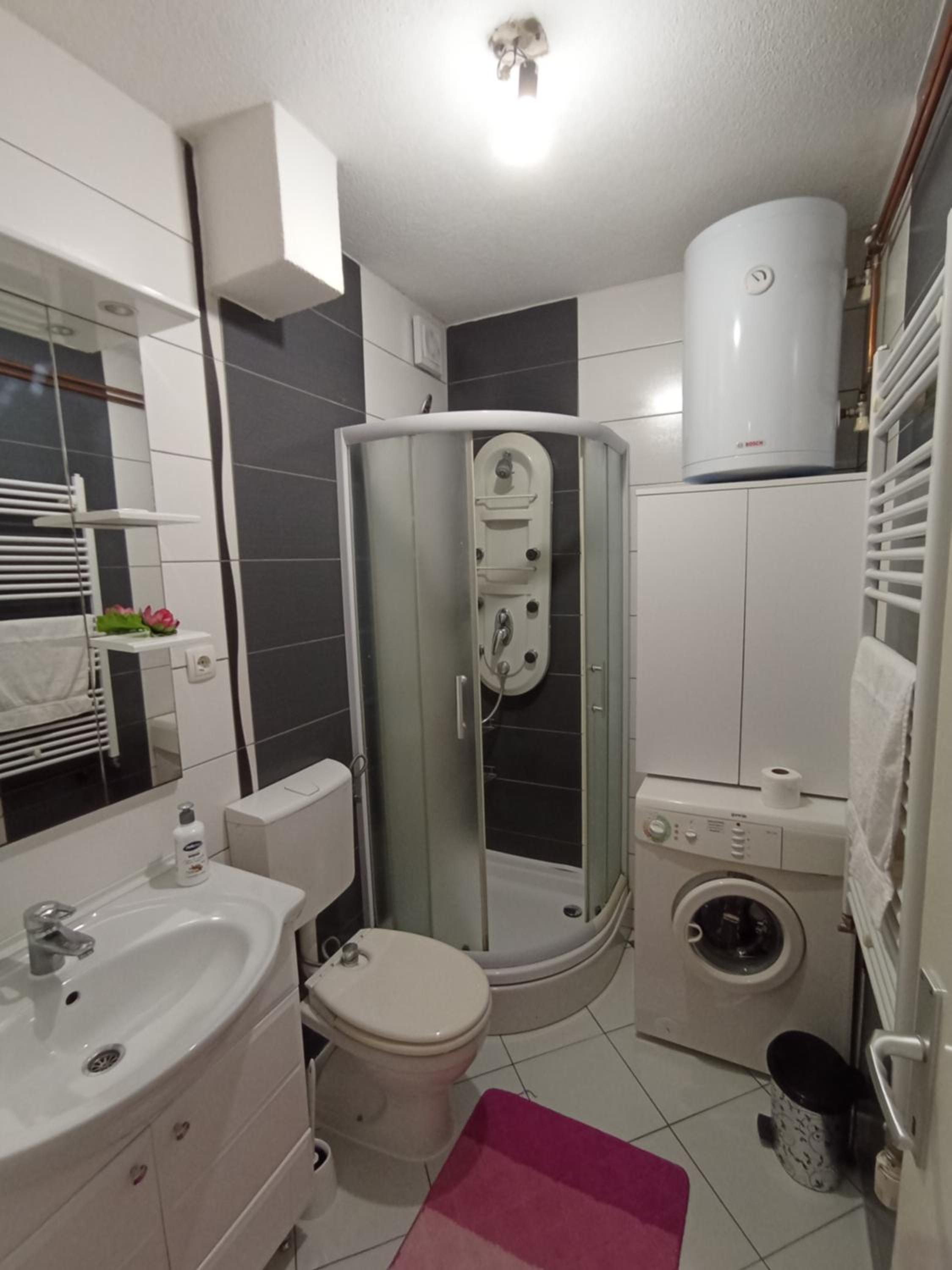 Apartman Dina