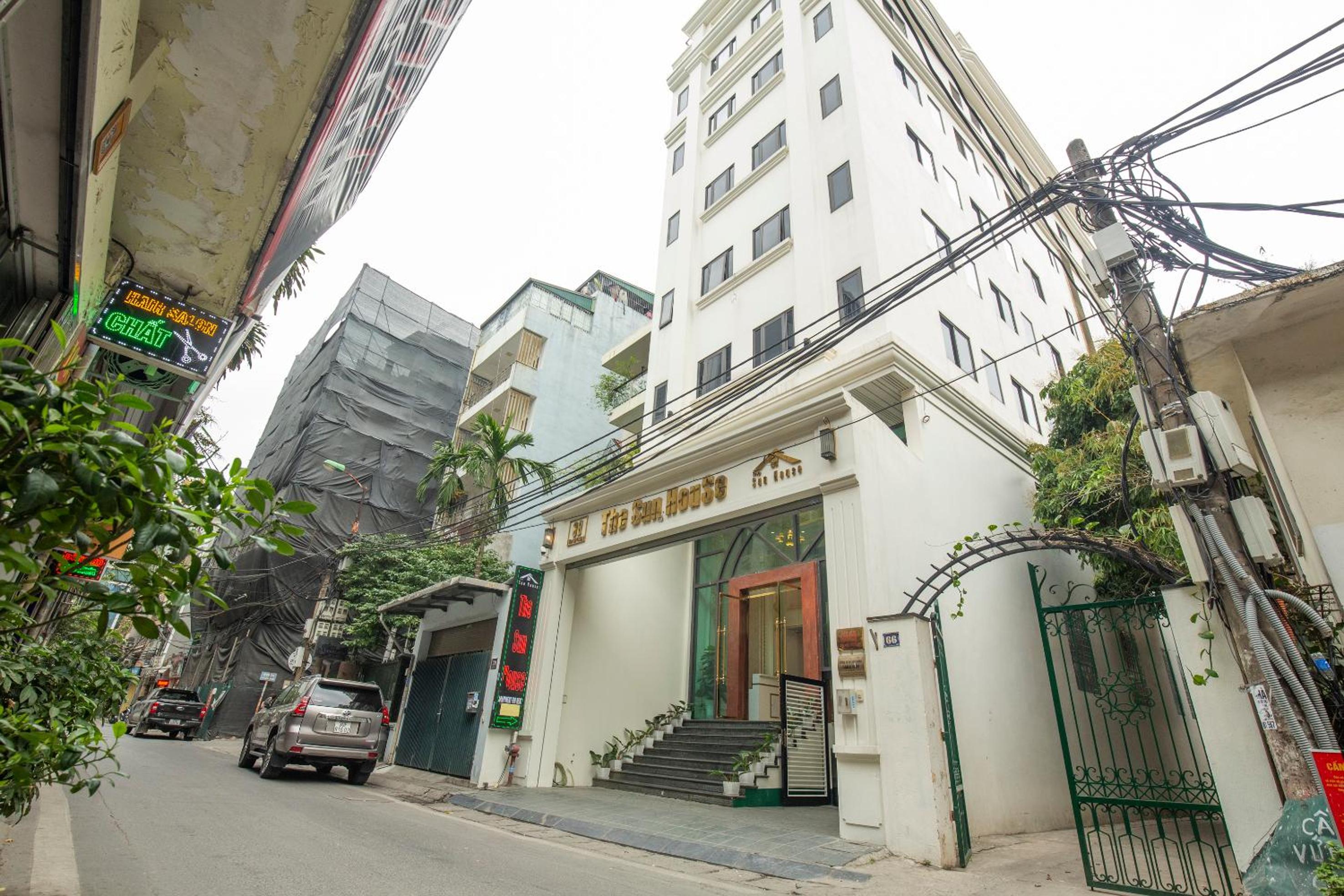 Sumitomo8 Apartment Alley 21 Linh Lang & Breakfast -68 Kim Ma Thuong