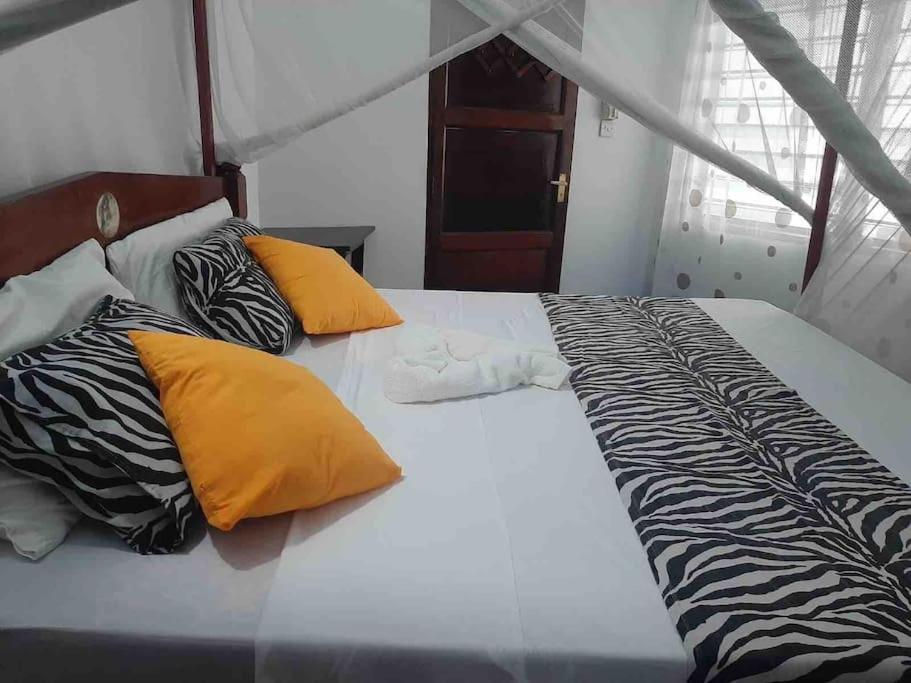 Cosy apartment in Malindi beach view 3