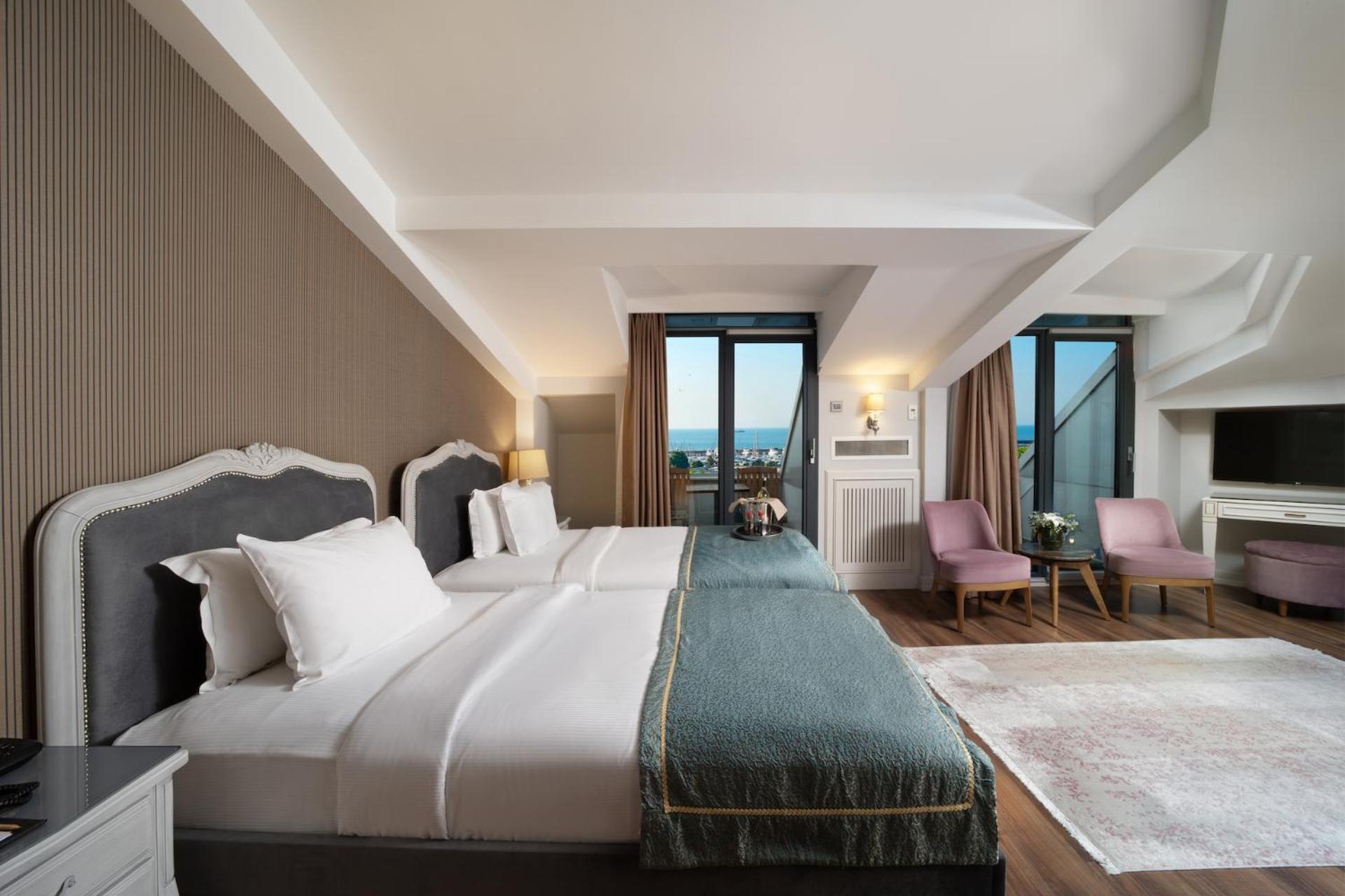 The Time Hotel Marina becomes The Time Otel Marina. - Image 74