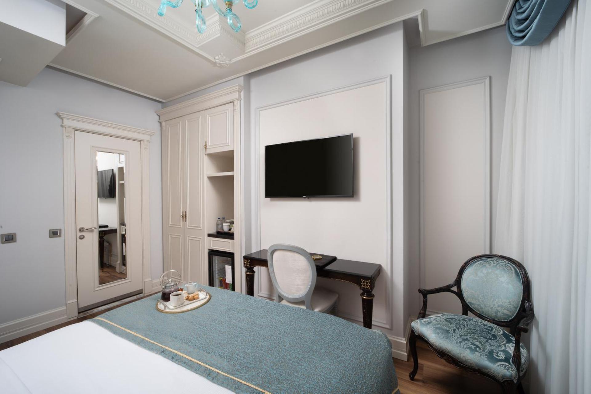 The Time Hotel Marina becomes The Time Otel Marina. - Image 77