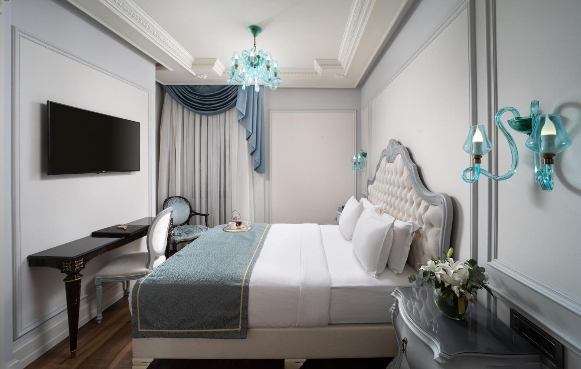 The Time Hotel Marina becomes The Time Otel Marina. - Image 79