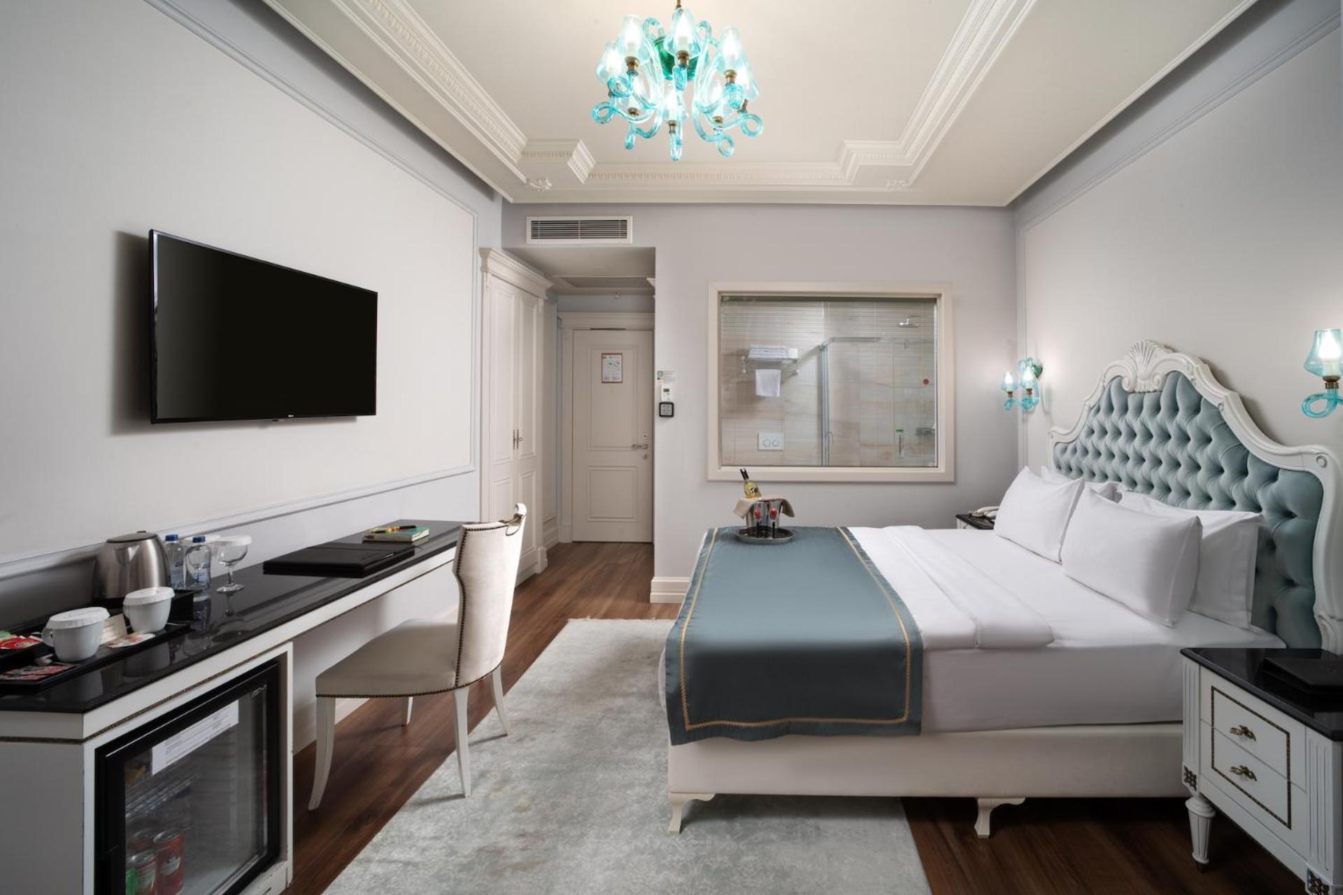 The Time Hotel Marina becomes The Time Otel Marina. - Image 85