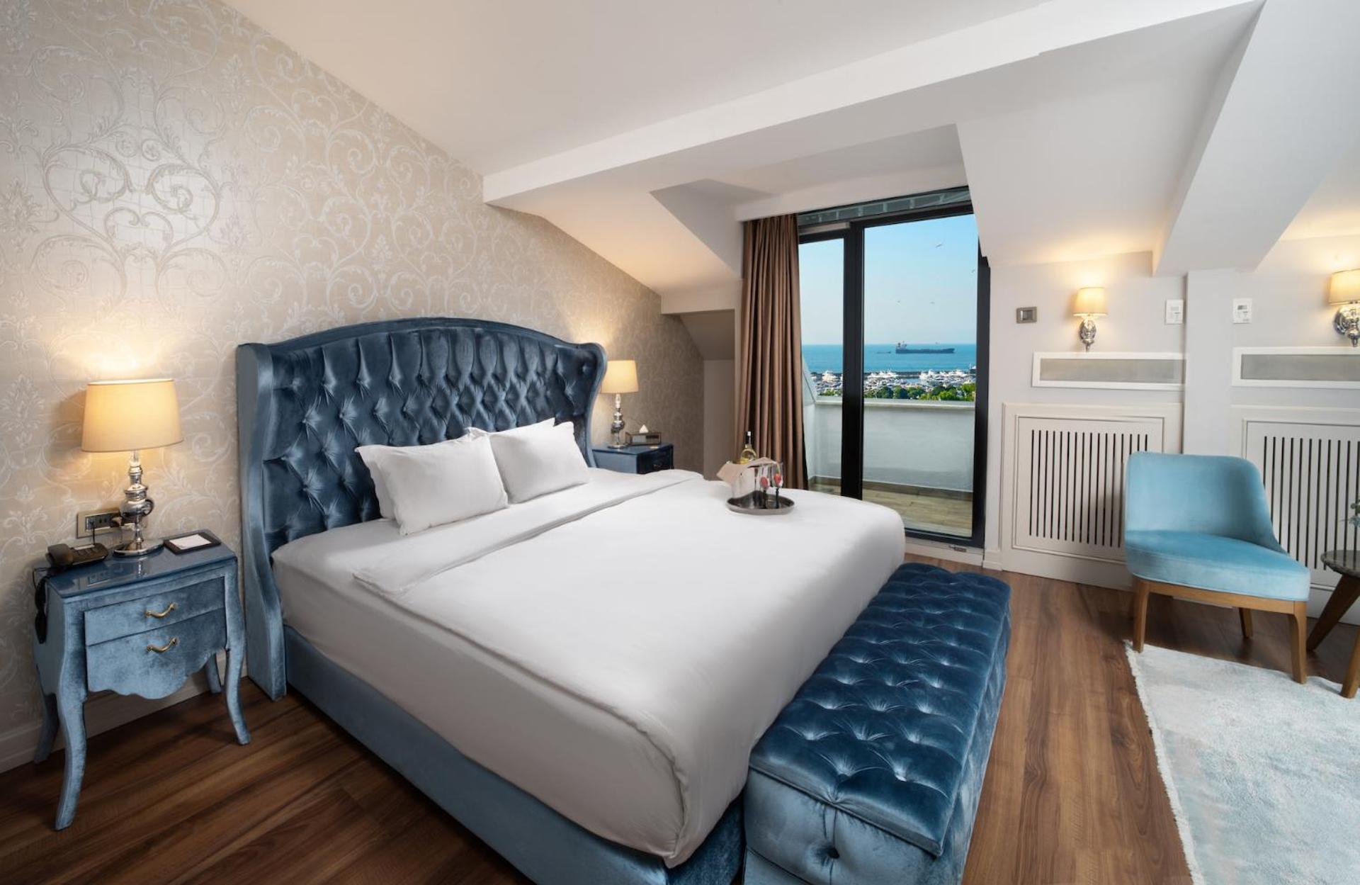 The Time Hotel Marina becomes The Time Otel Marina. - Image 90