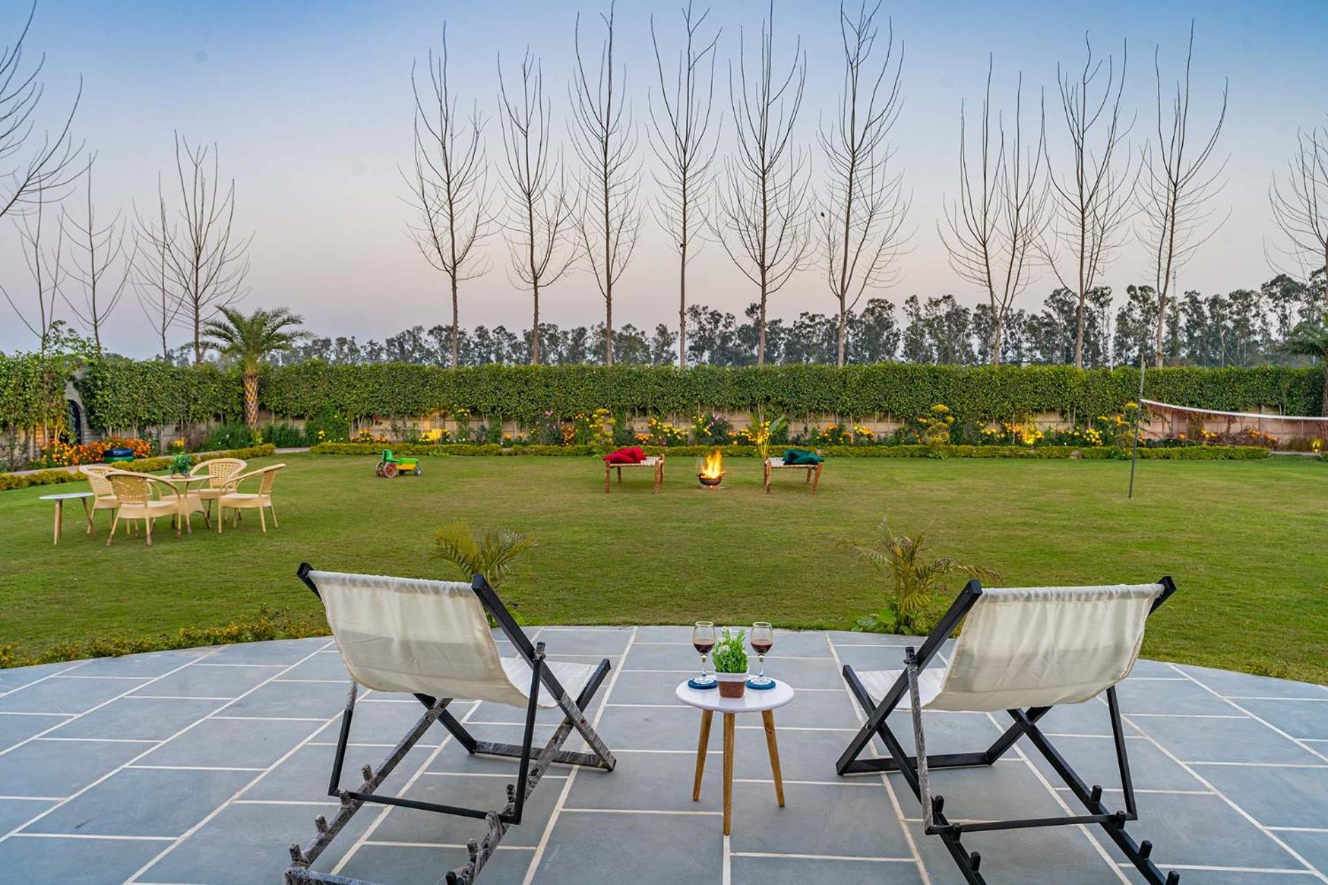 StayVista at Colour Bloom - Luxury Farm Stay, Karnal