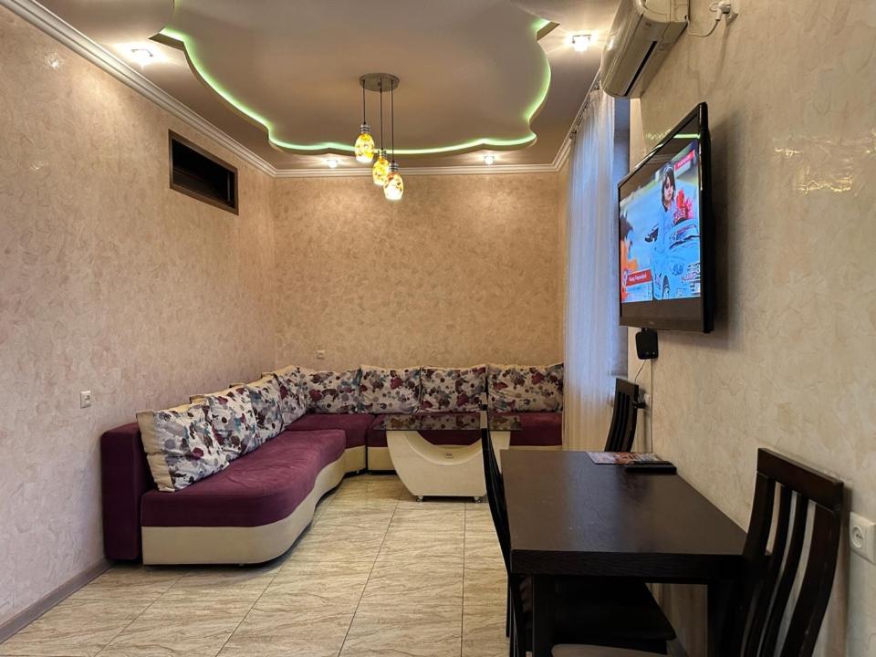 Amiryan street, 1 bedroom Modern apartment AM102