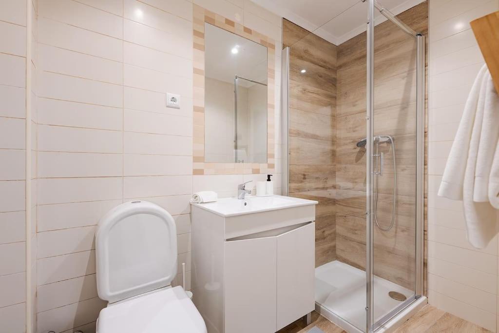 Santos Gem II - Central Space in Trendy Neighborhood view 5