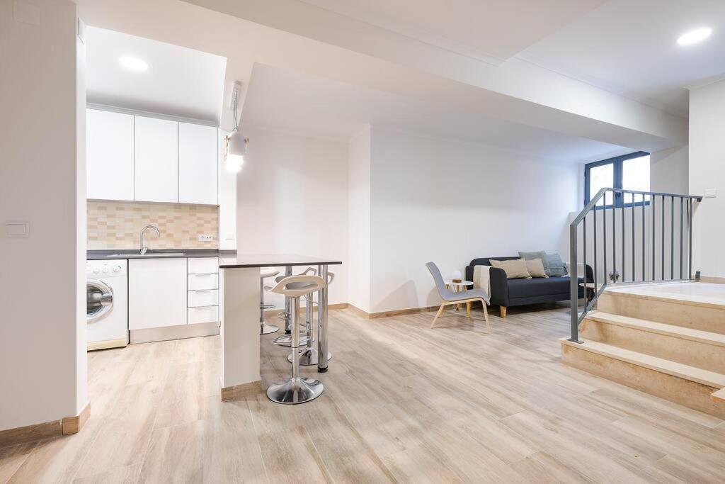 Santos Gem II - Central Space in Trendy Neighborhood view 4