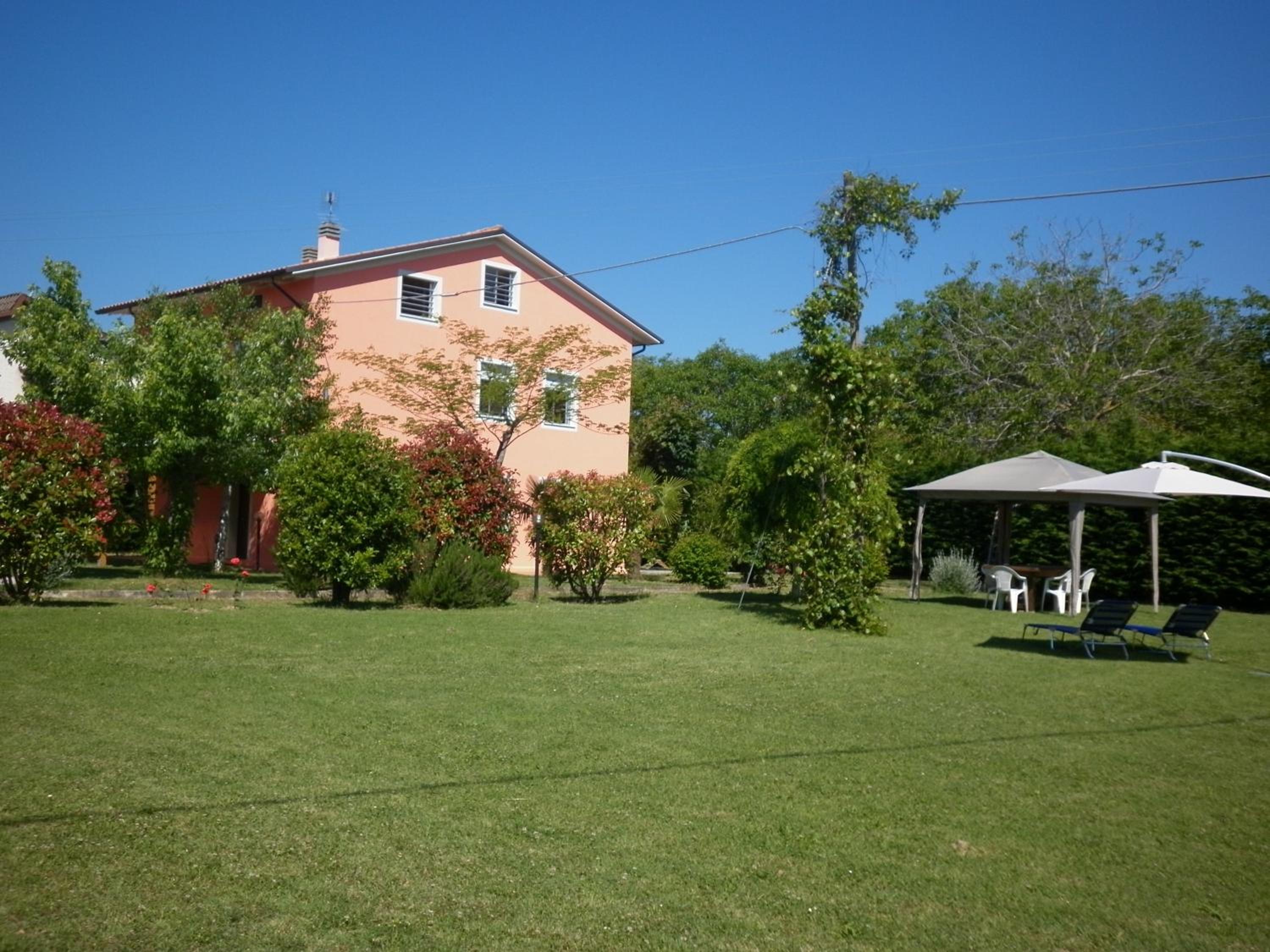 Photo 18