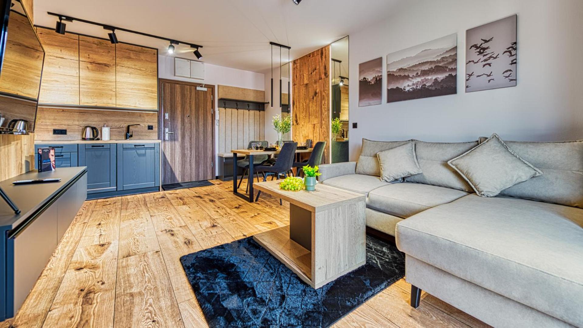 Apartamenty z basenem i saunami STONE HILL RESORT VIP Centrum by Royal Aparts