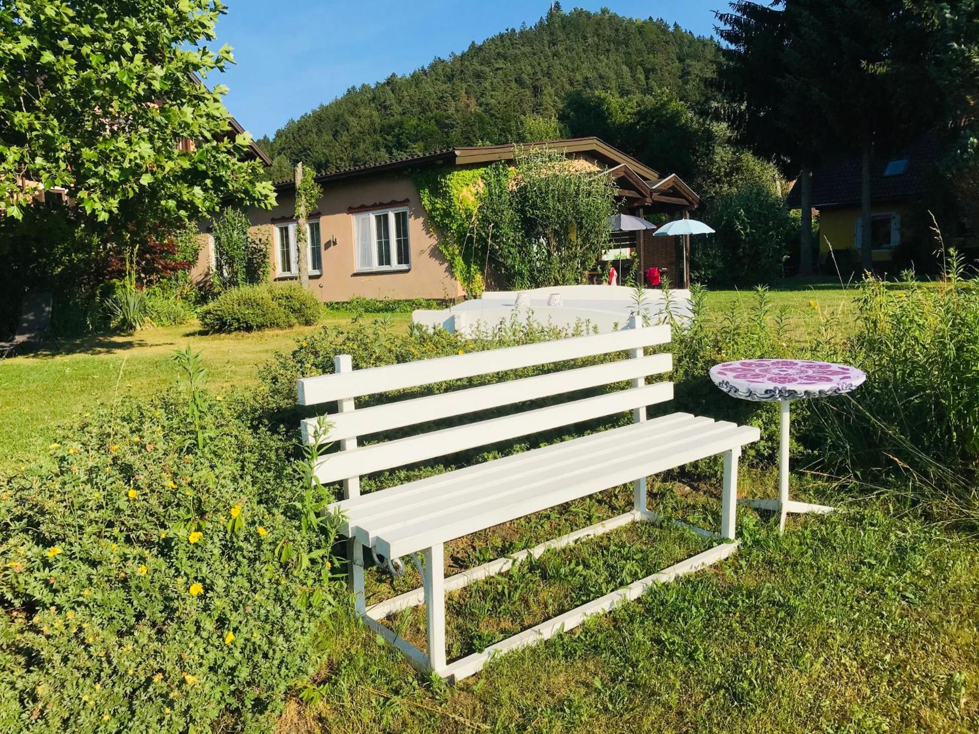 Georgihof im Park