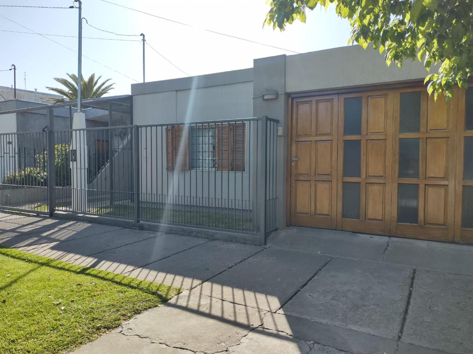 Casa ubicación privilegiada