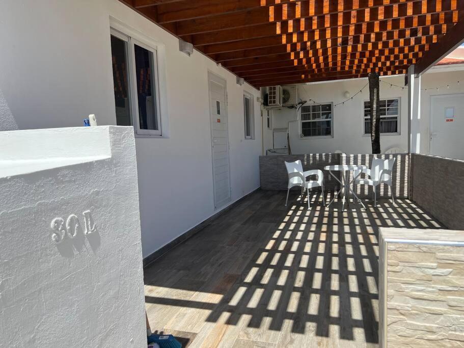 Romantic place savaneta near several beaches