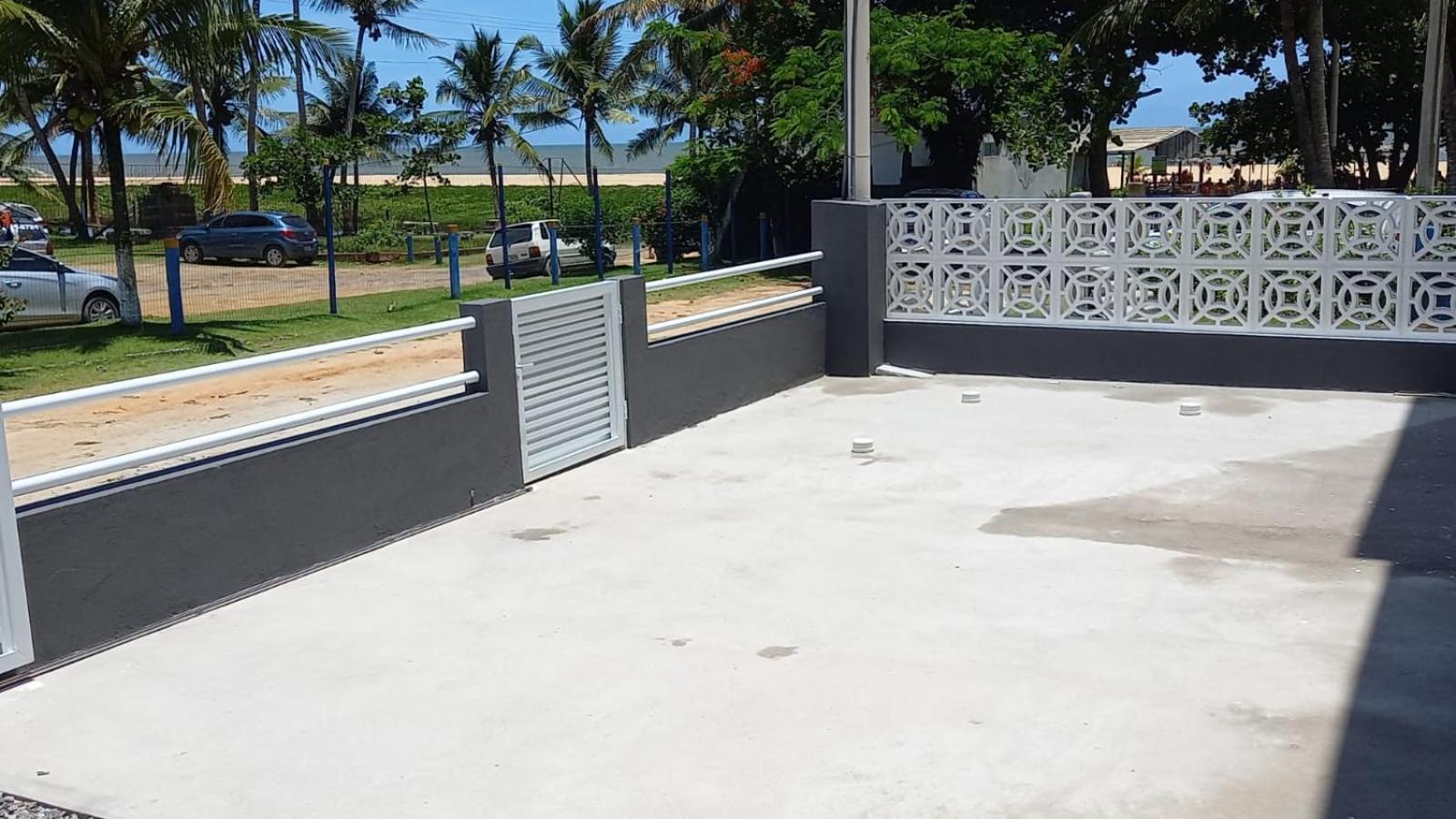 Casa de Praia, pé na areia Guaratiba Prado - Bahia