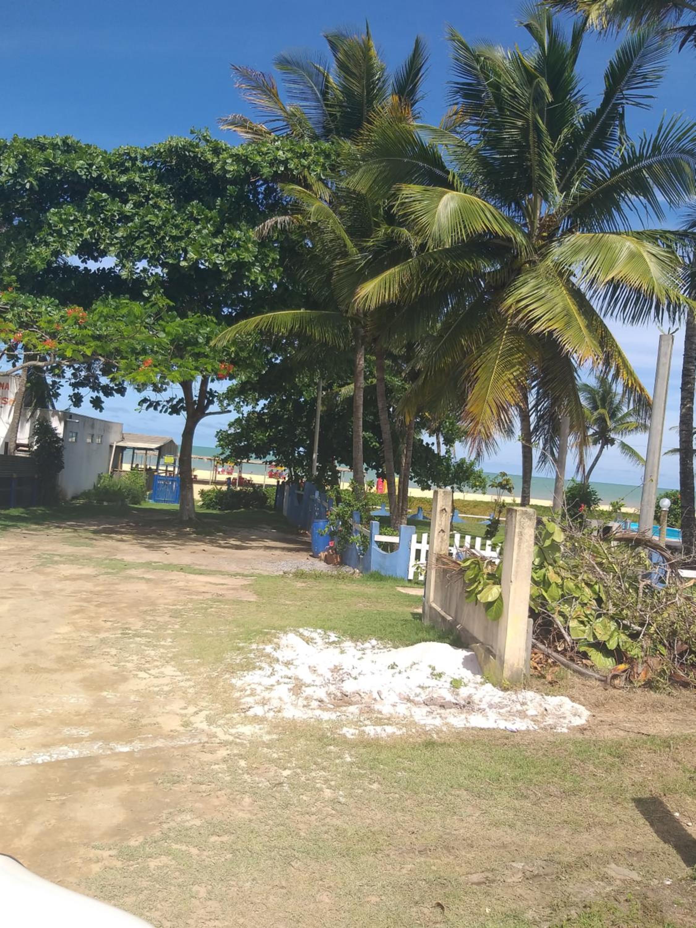 Casa de Praia, pé na areia Guaratiba Prado - Bahia