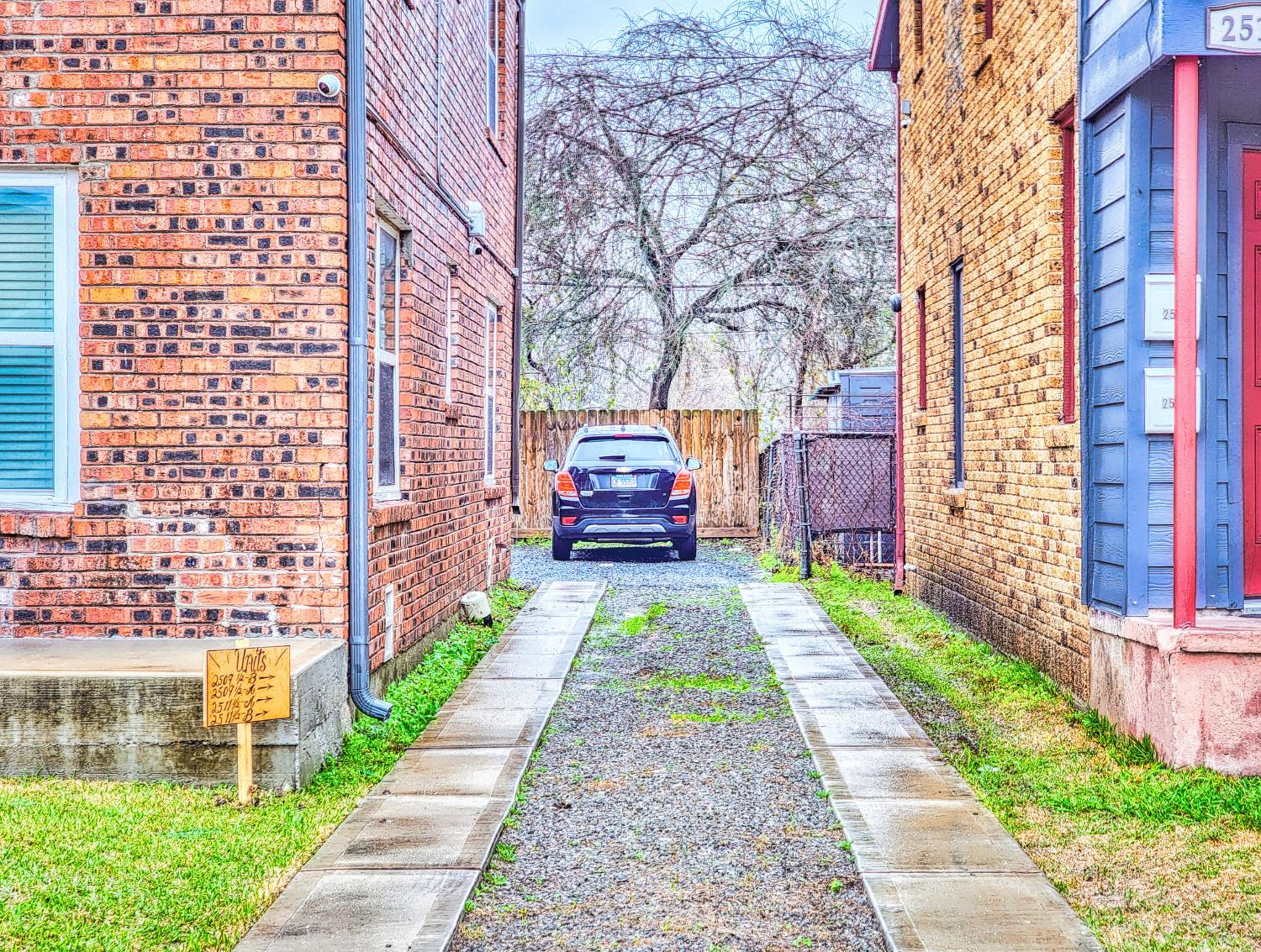 Cozy 1 Bed 1 Bath, Centrally Located, Self-check-in