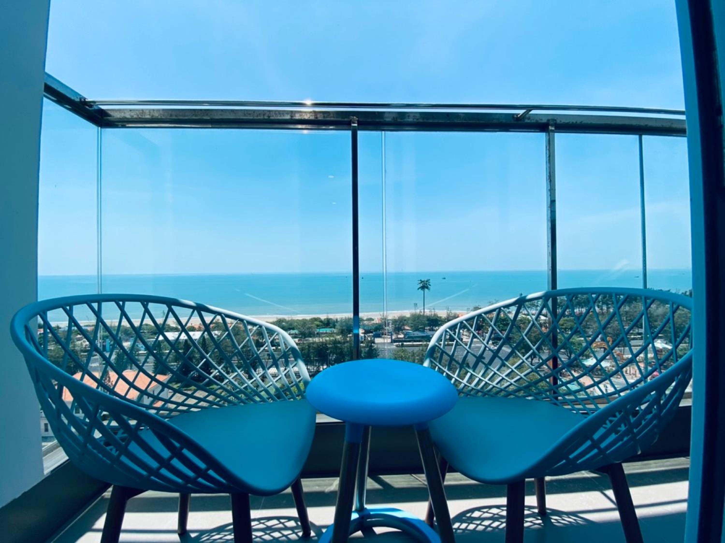 Nice Meamaid Sea View Apartment in Vũng Tàu view 3