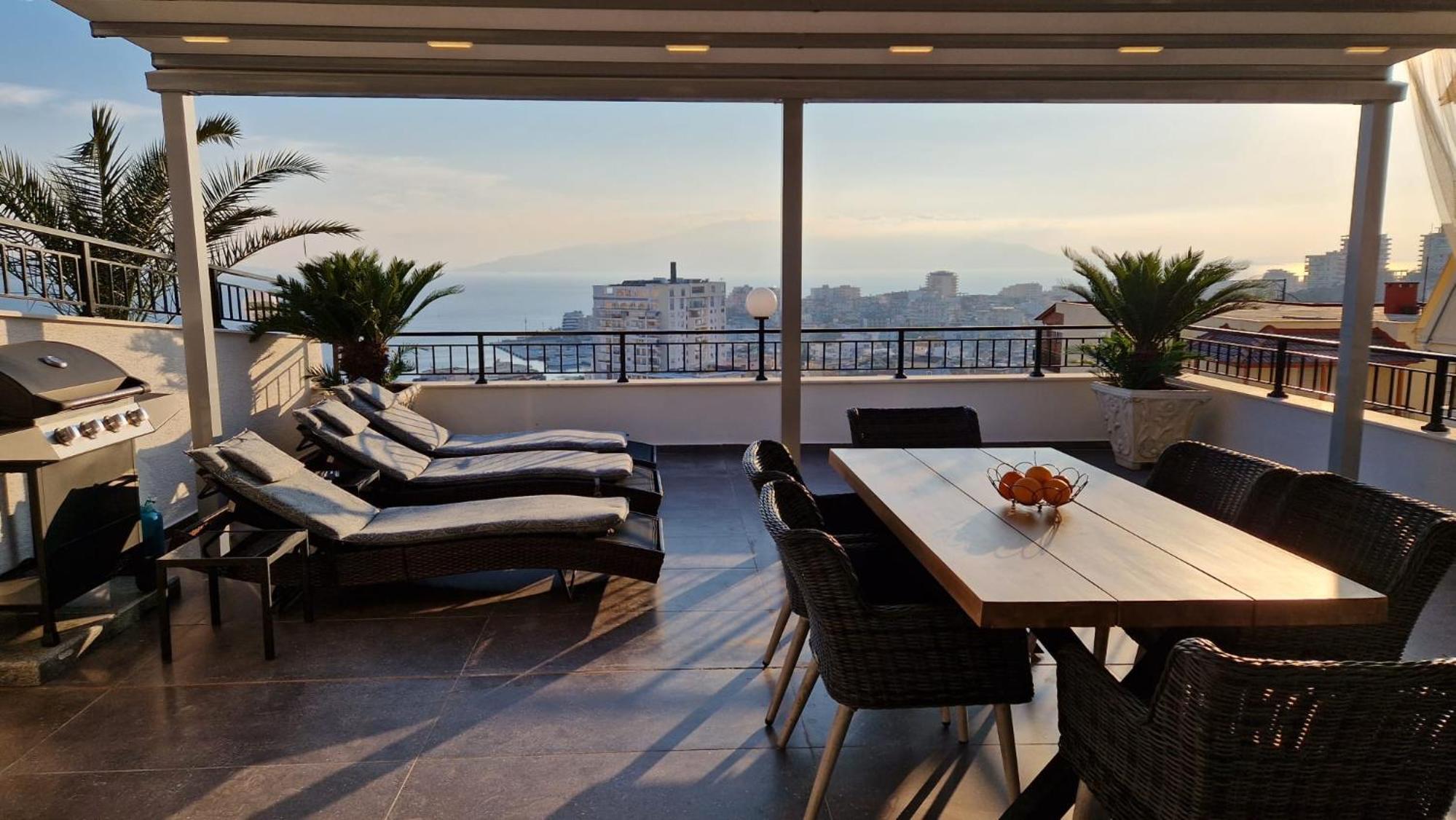 Pirro Luxury Apartment