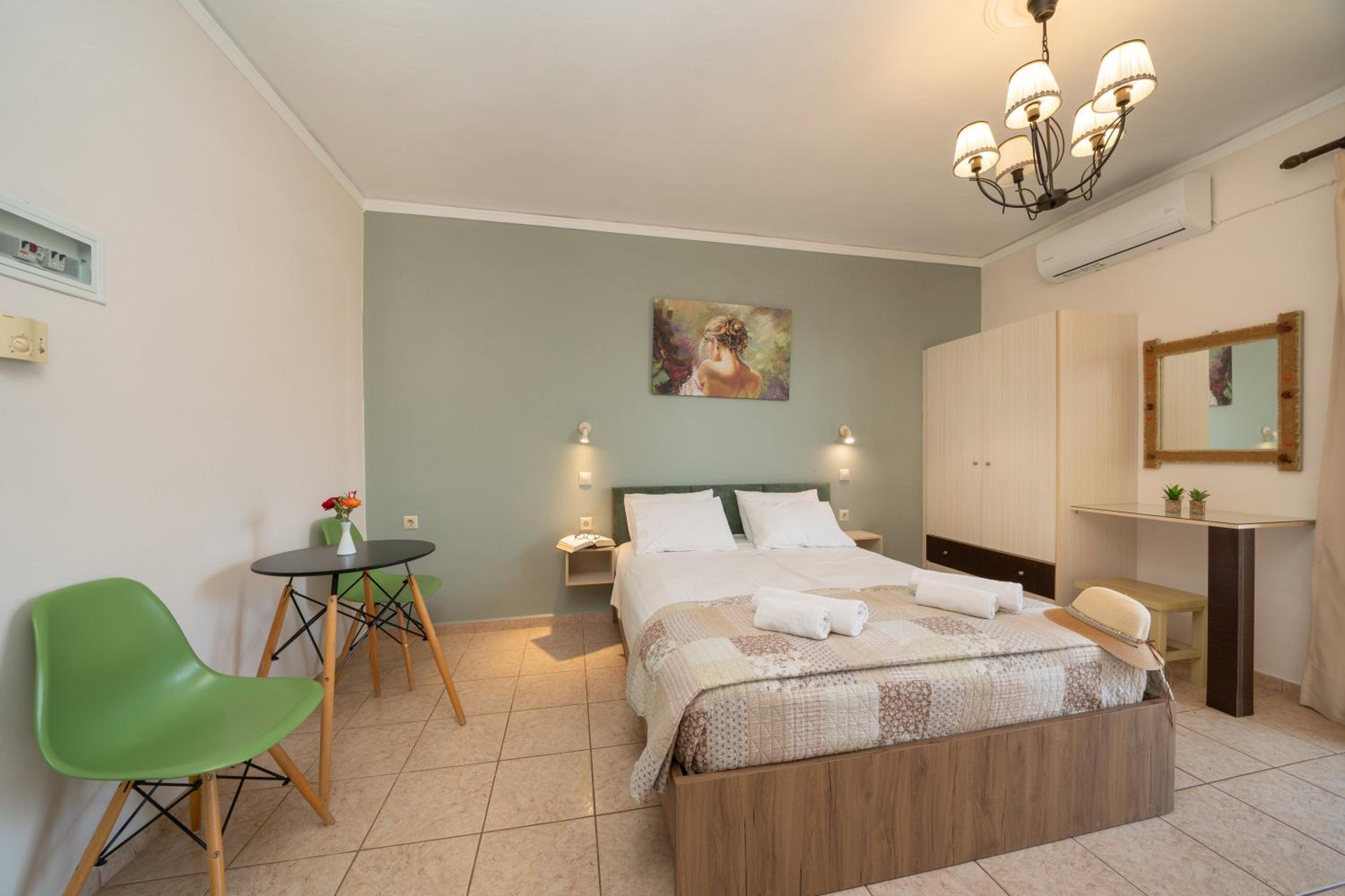 Minas Apartments