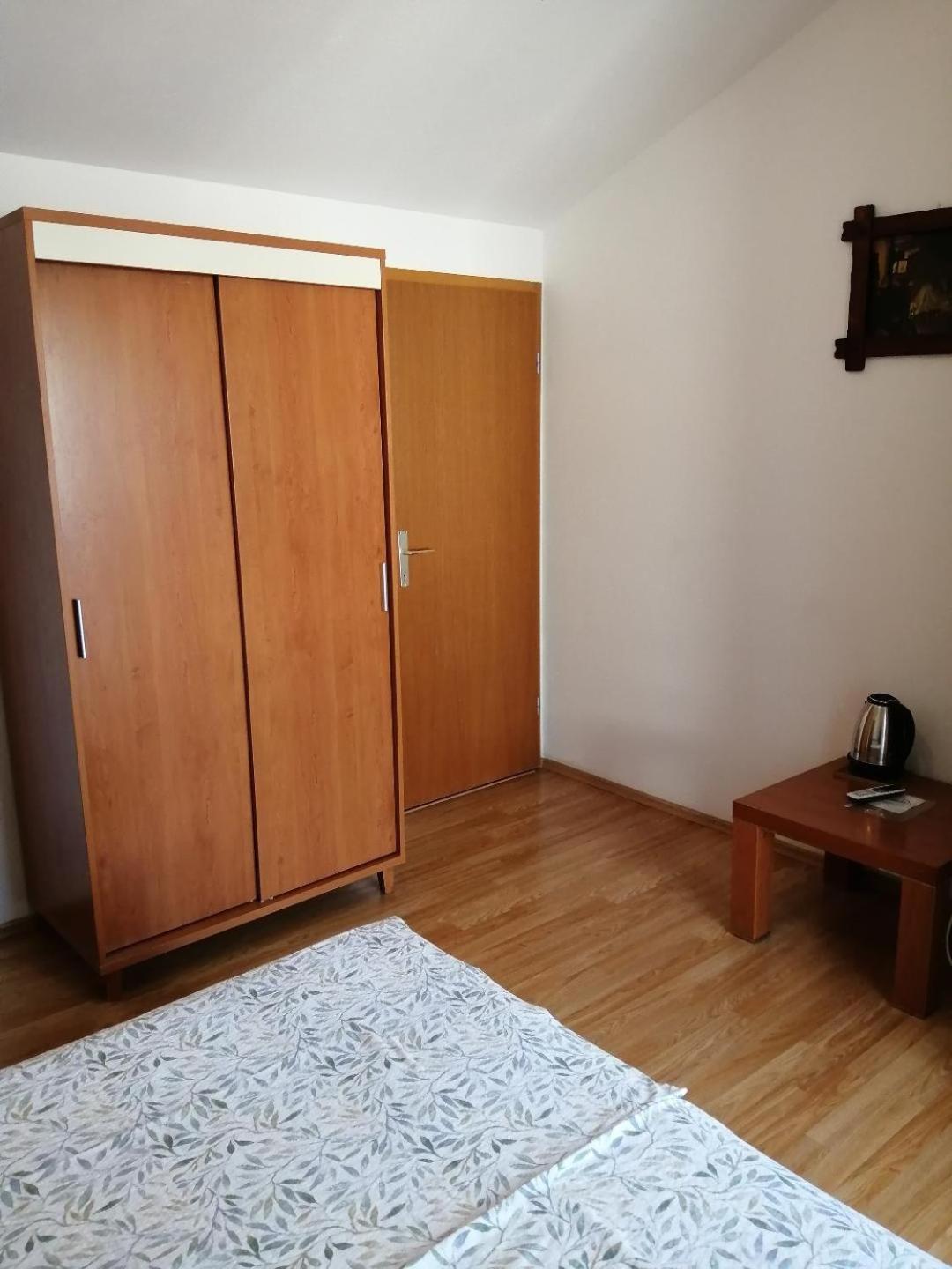 Maribela Apartments