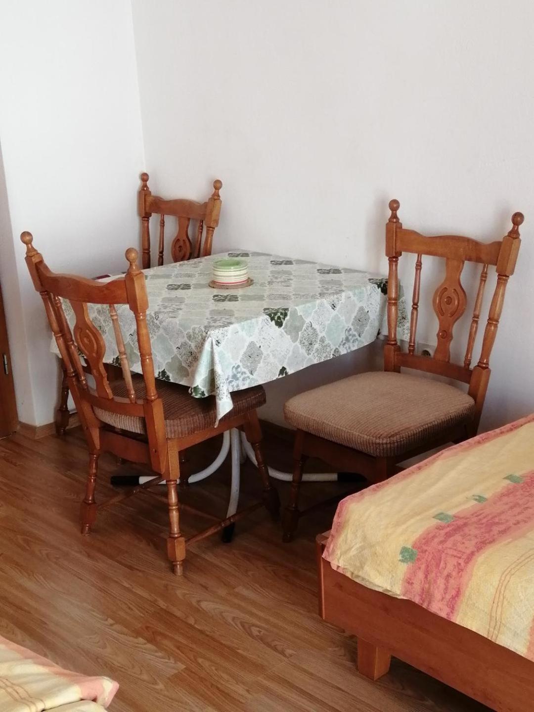 Maribela Apartments