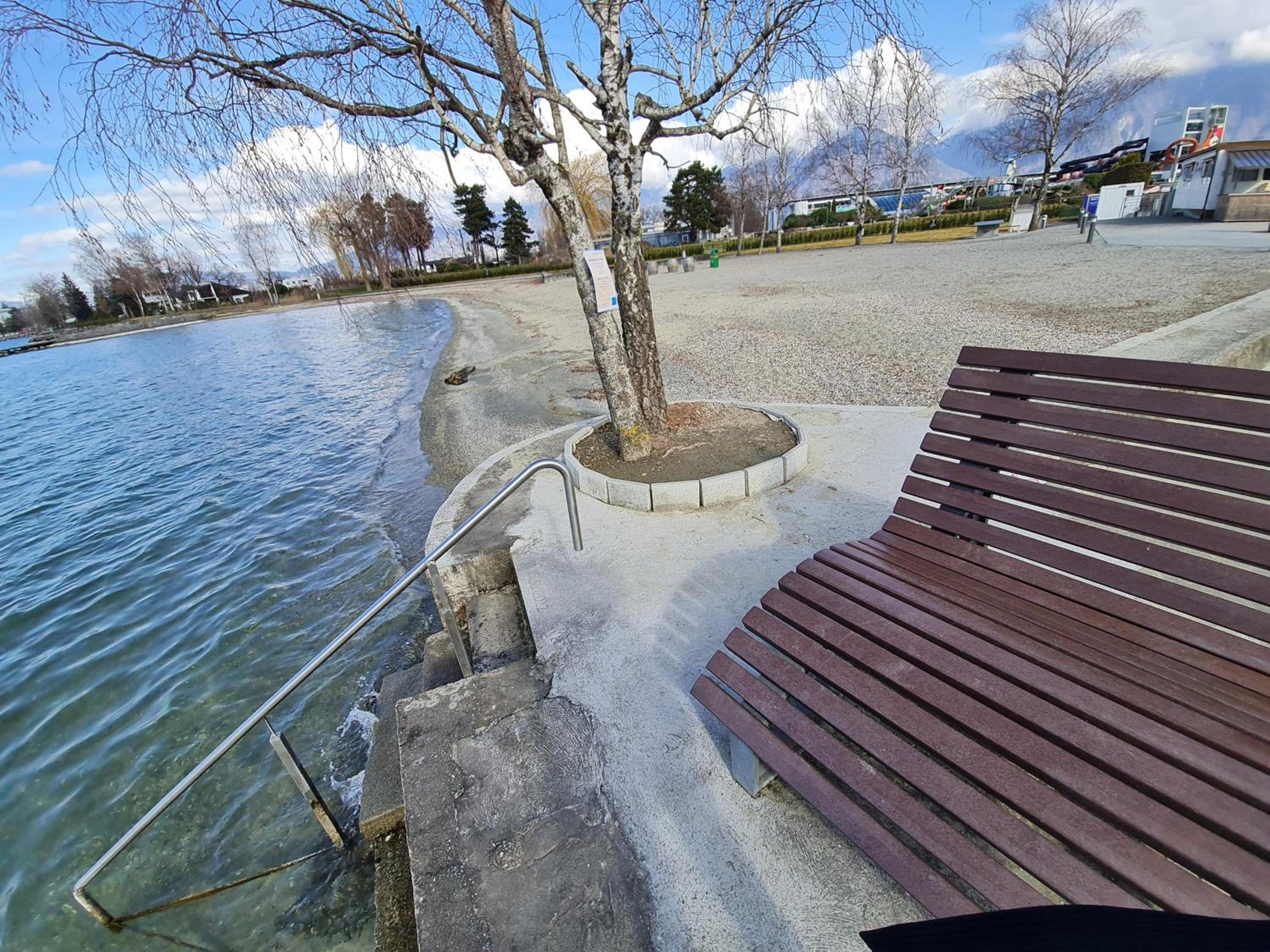 Rhône Cottage 4, villa, jardin, vélos, balançoires, jeux, 200m étang Vieux Rhône