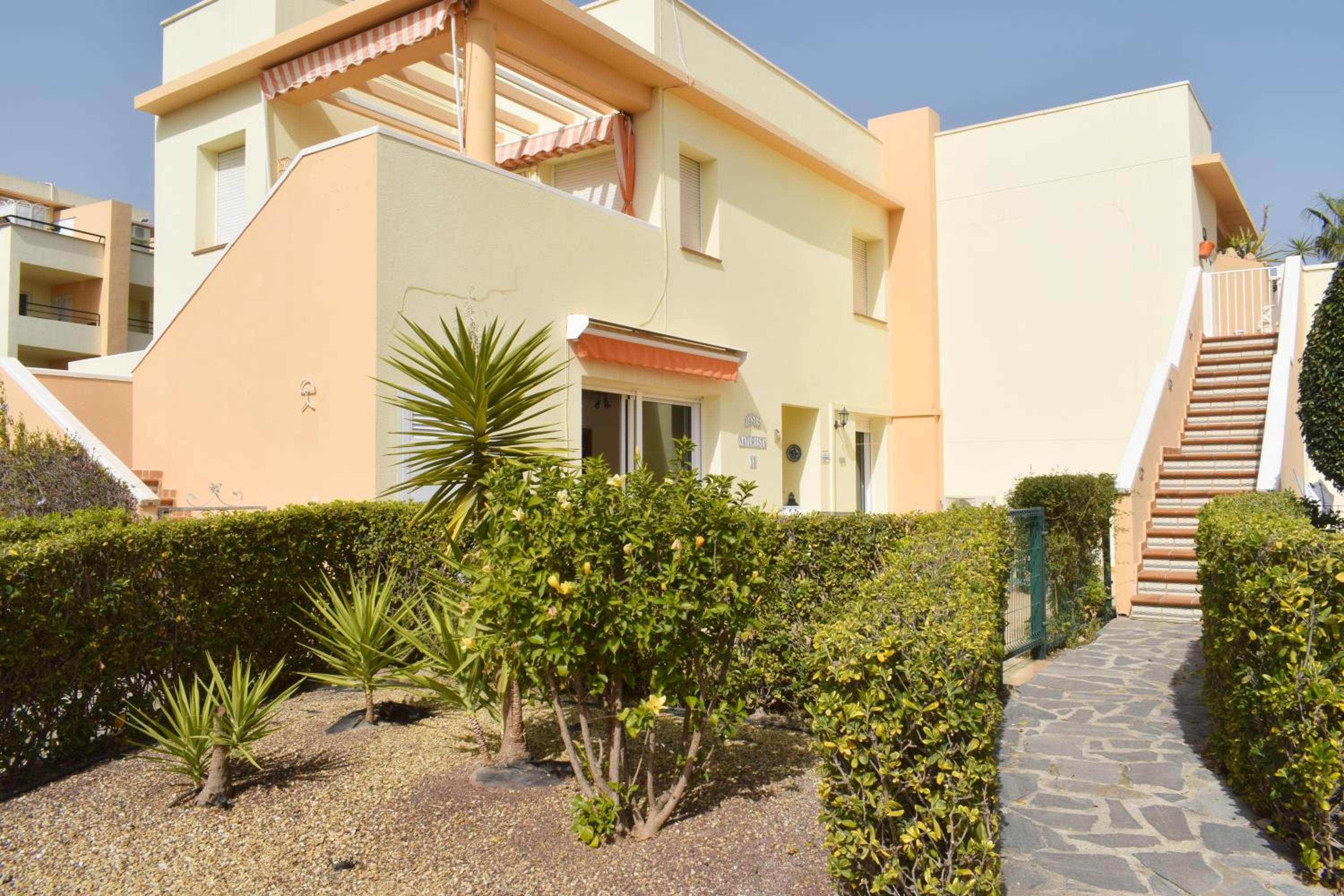 Hotel Oasis Naturista, Bahia de Vera - Image 1