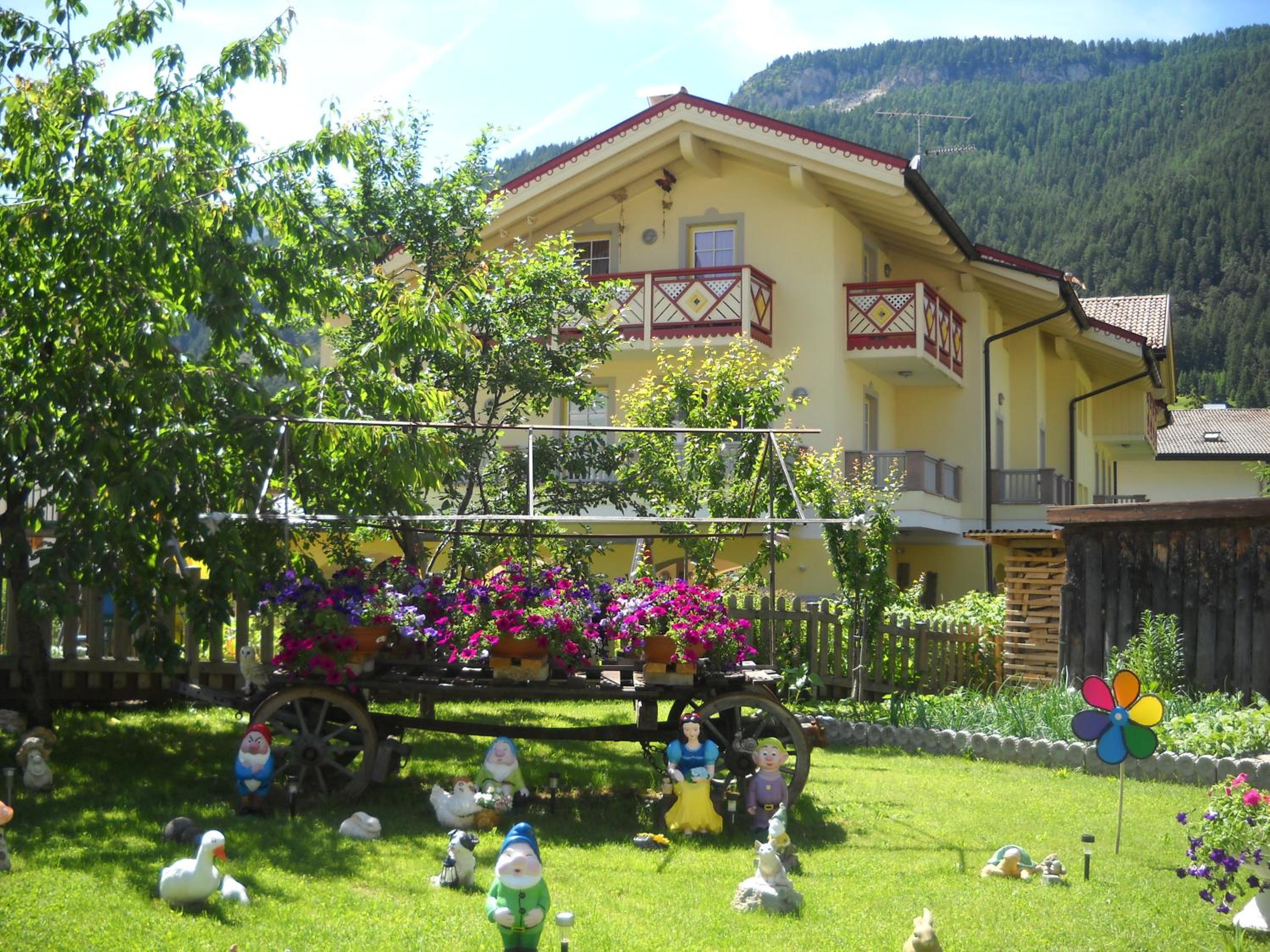 Photo 47