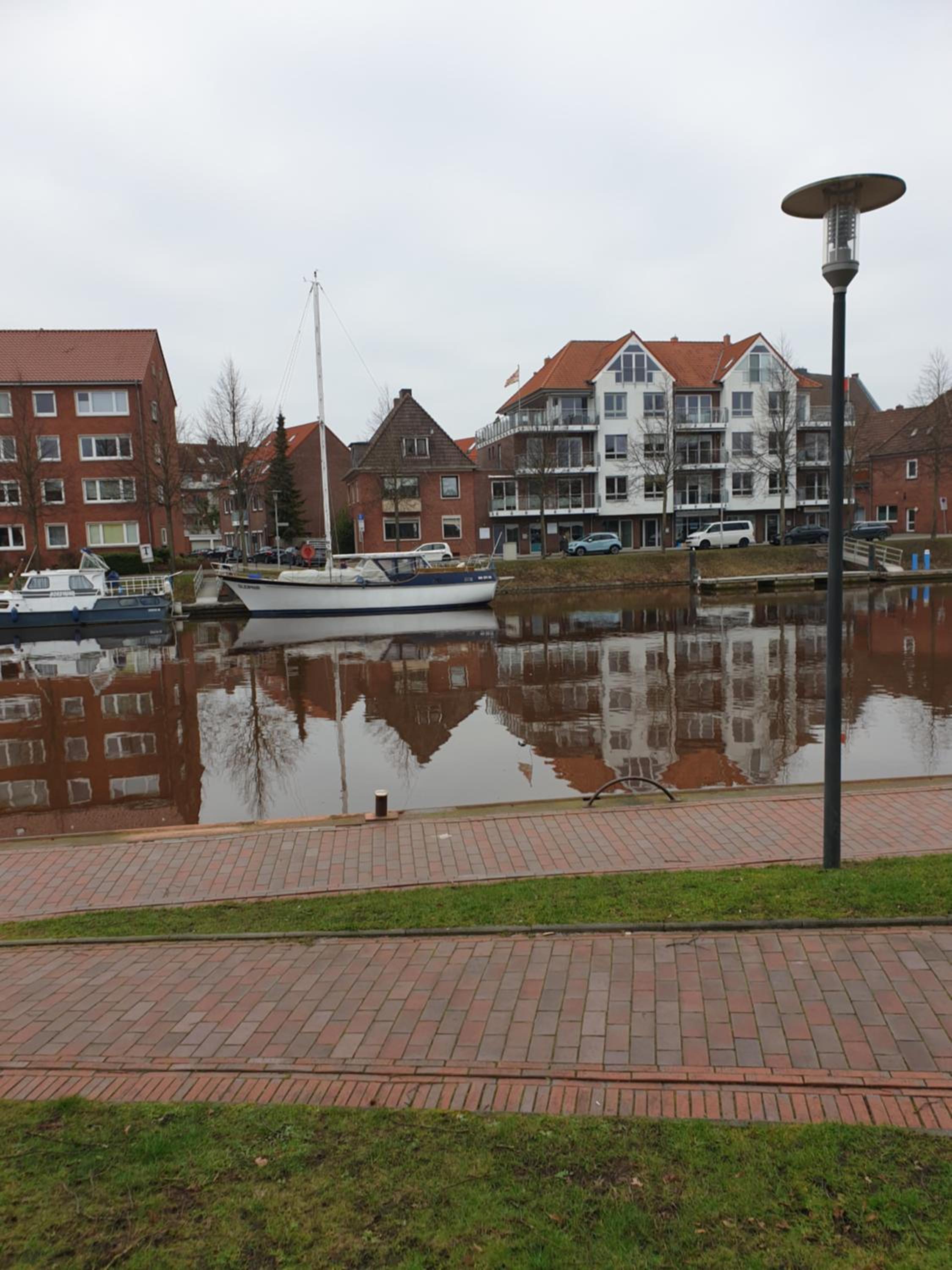 Maje Am alten Binnenhafen