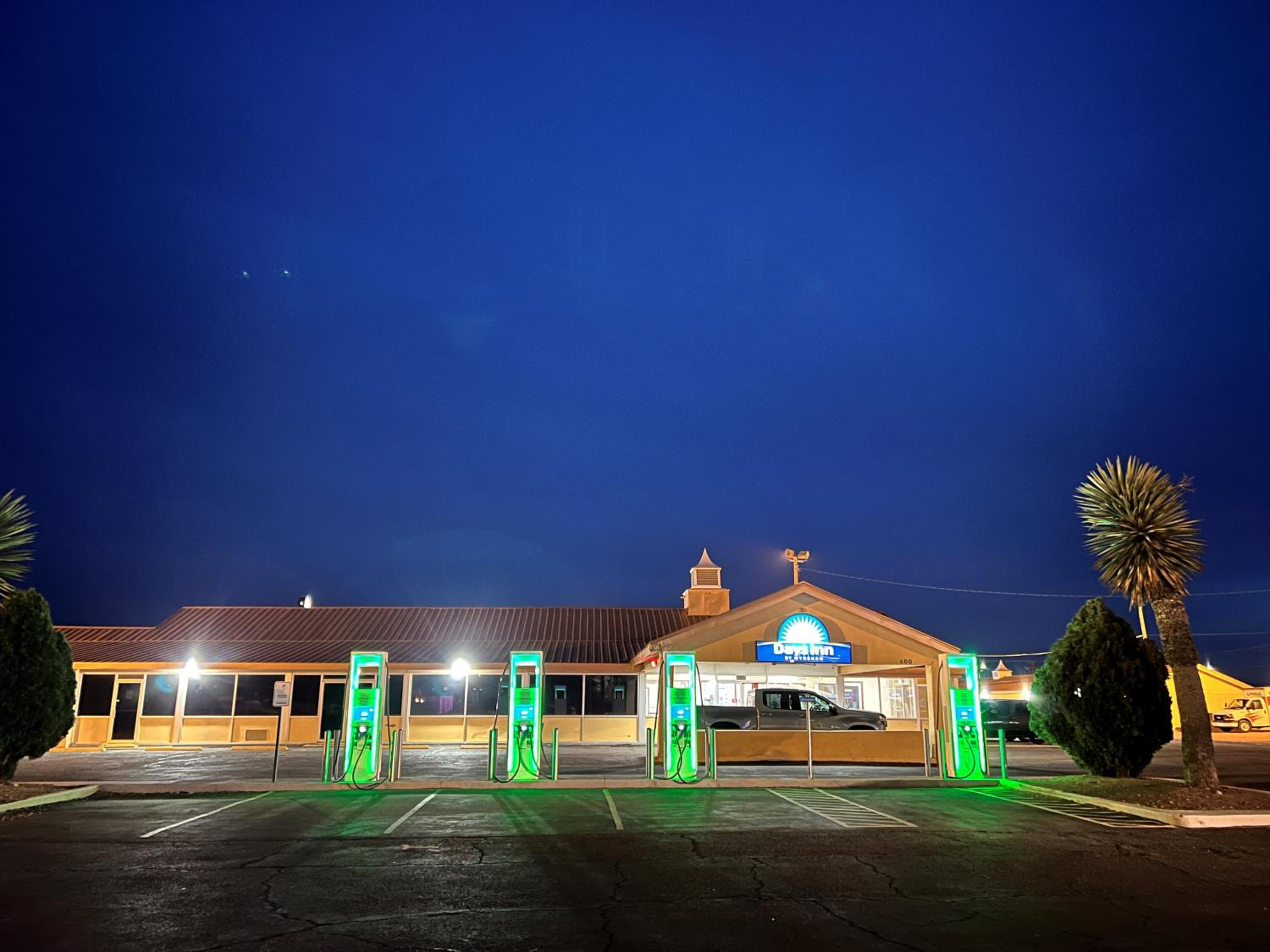 Van Horn Vacations - Days Inn by Wyndham Van Horn TX - Property Image 5