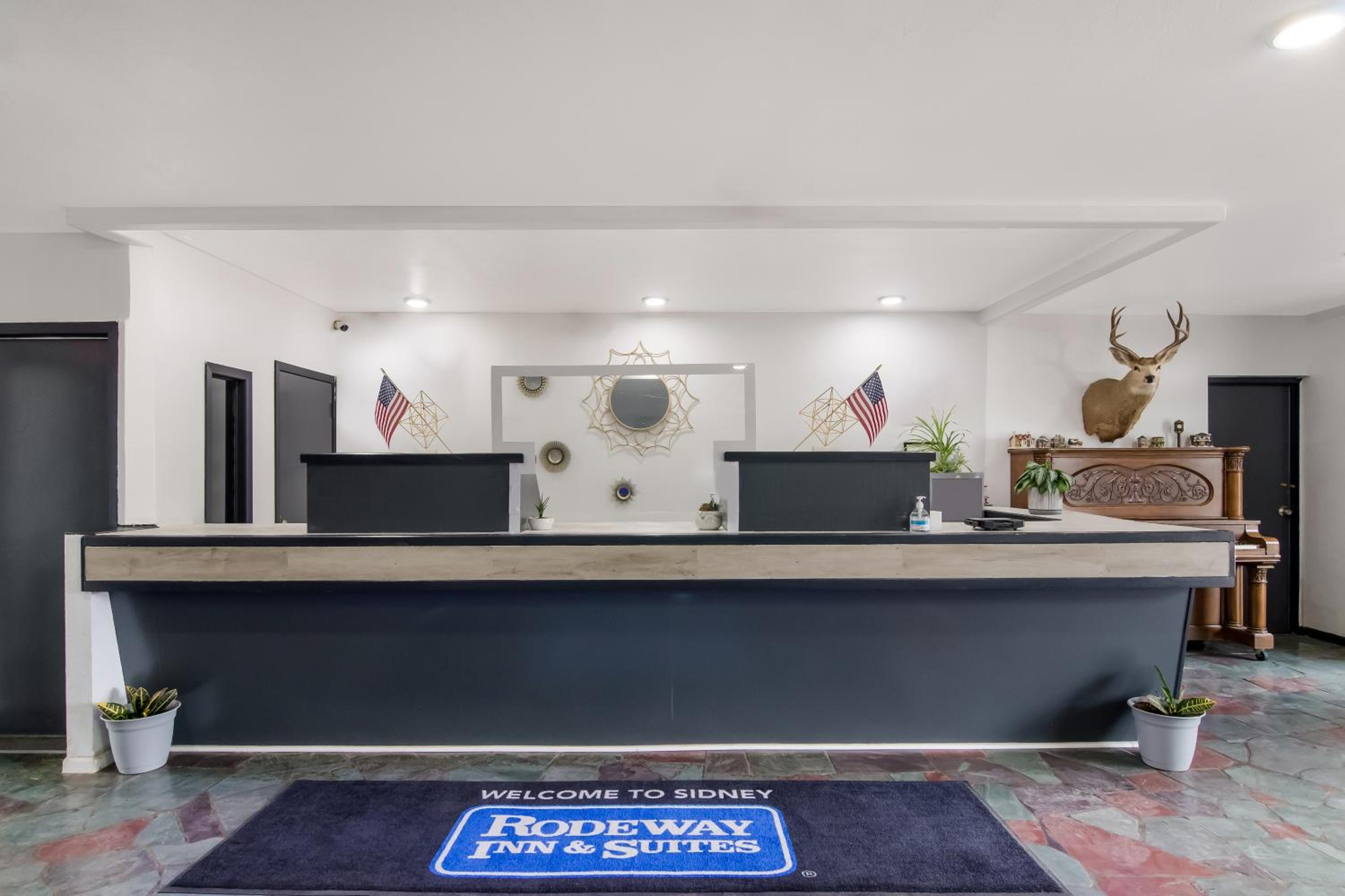 Rodeway Inn & Suites Sidney Historic Downtown I-80