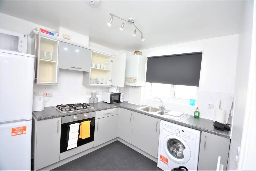 Spacious Two-Bedroom Apartment