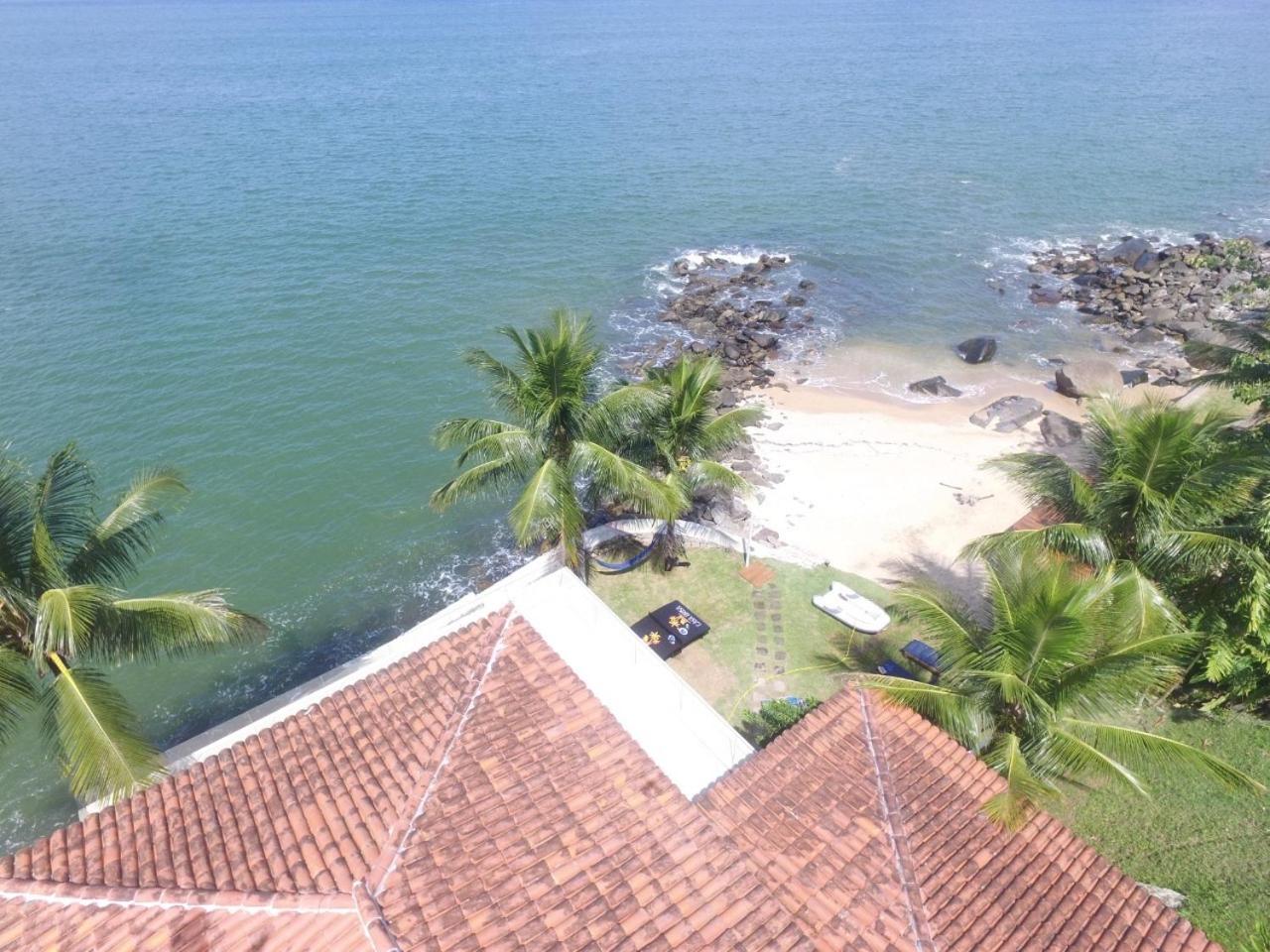 Casa com praia particular no condomínio Portobello