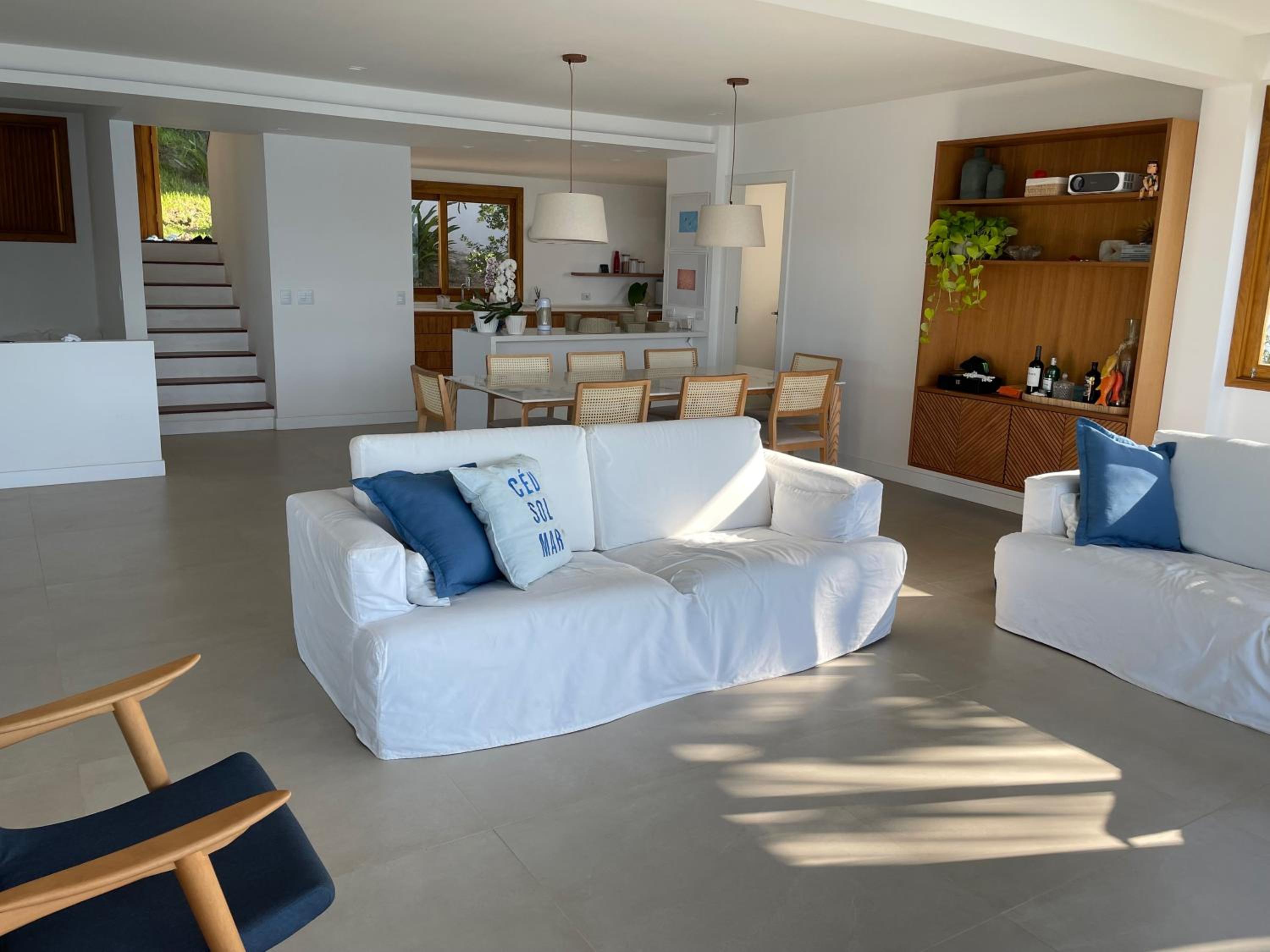 Casa com praia particular no condomínio Portobello