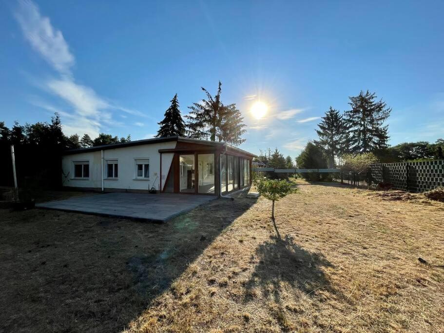 Bungalow zwischen Wald und Seen