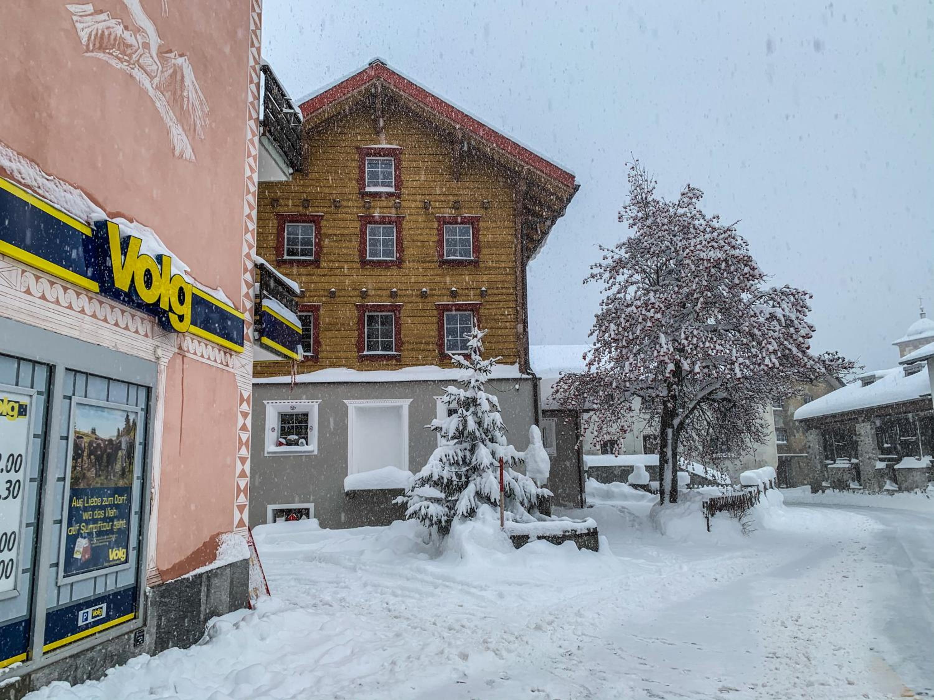 Heimelige Ferienwohnung mit Sicht in die Bergwelt