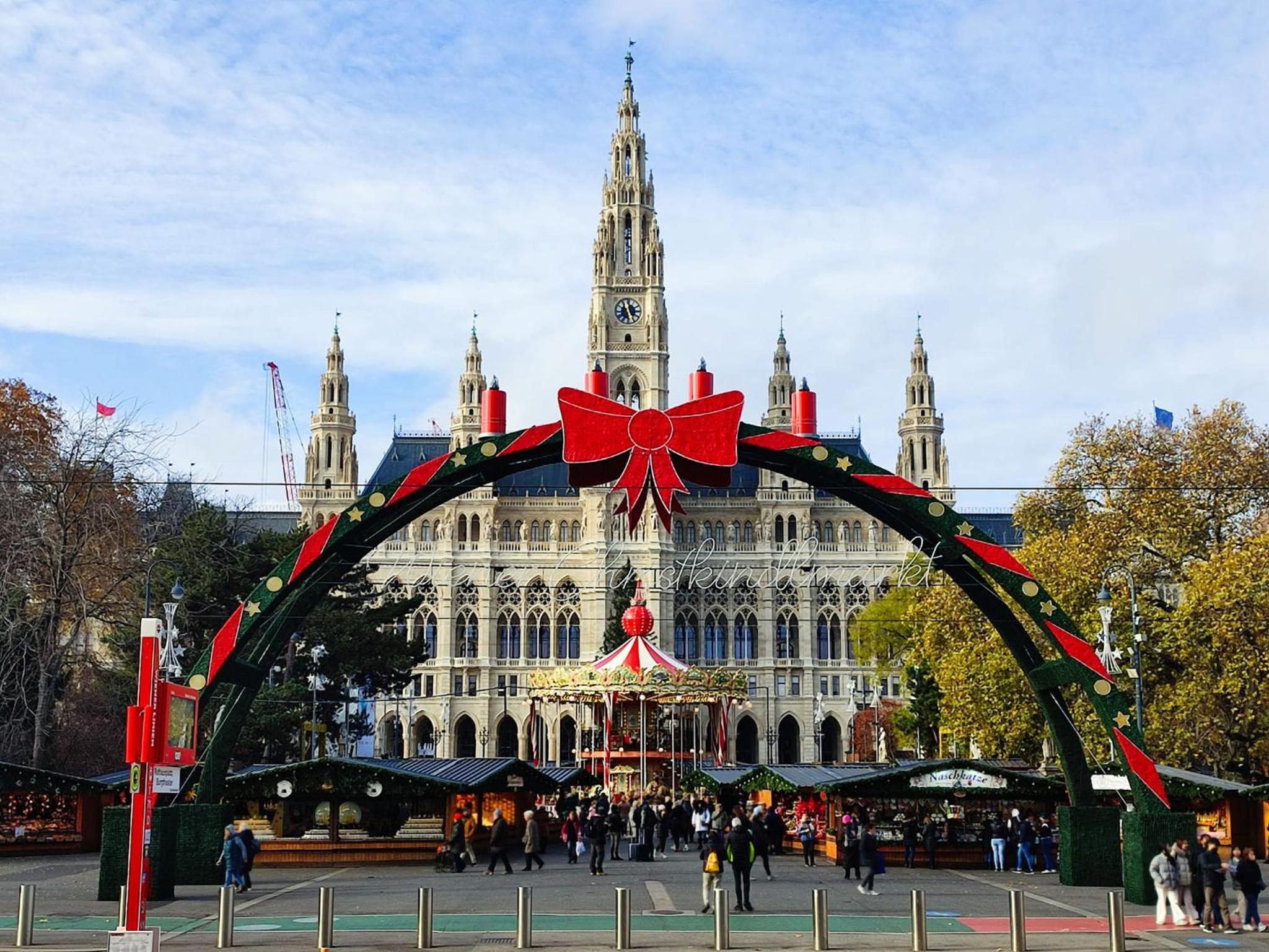 CENTER ! 3 stops away from the Center of Vienna!