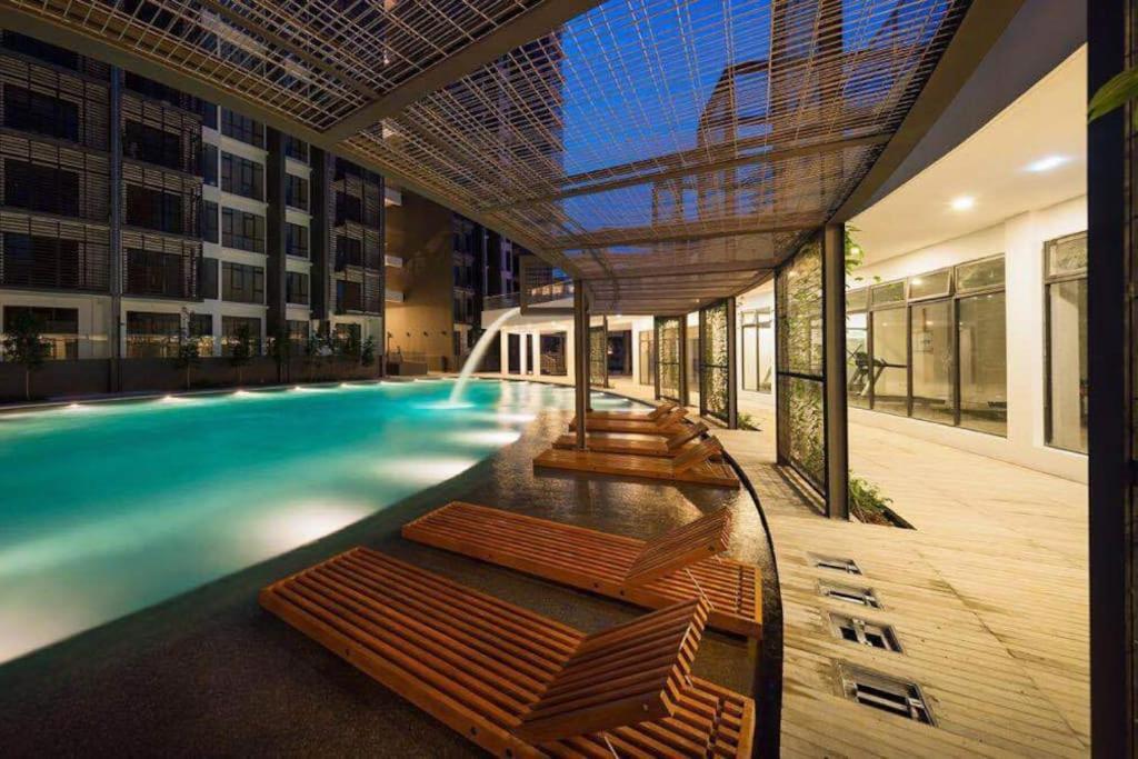 Selayang 18 Residences (100mbps Wifi & Netflix) photo 5
