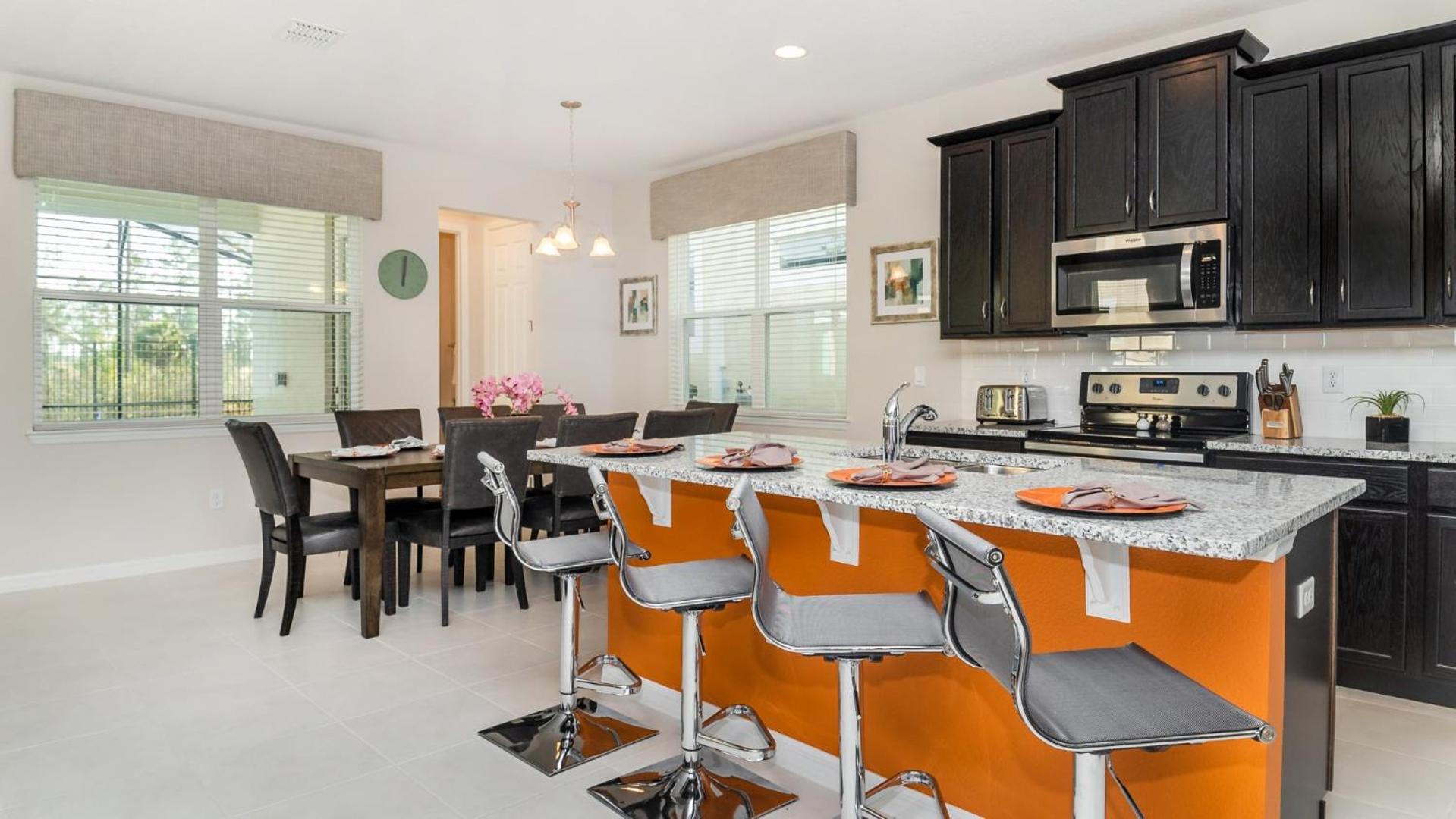 Solara Resort - 4 Bed 3 Baths VILLA